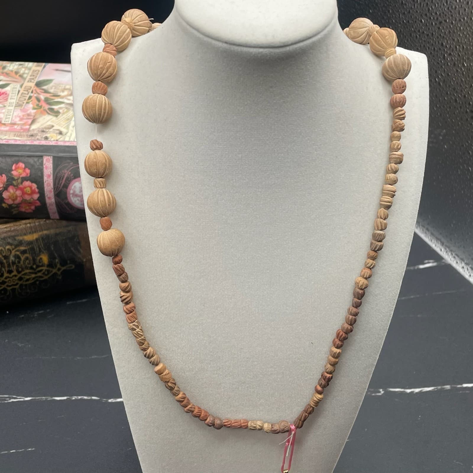 Vintage Beige Religious Terracotta Clay Beaded Cloisonné Cross Pendant Necklace - Thumbnail 4