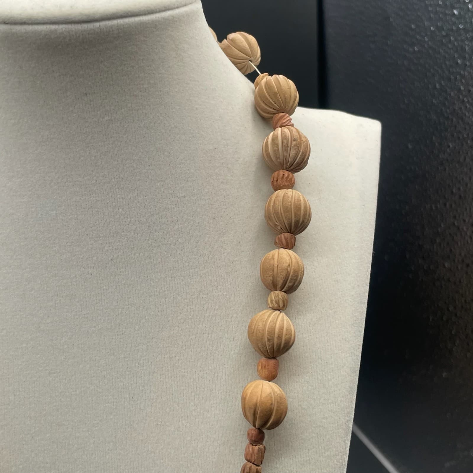 Vintage Beige Religious Terracotta Clay Beaded Cloisonné Cross Pendant Necklace - Thumbnail 6