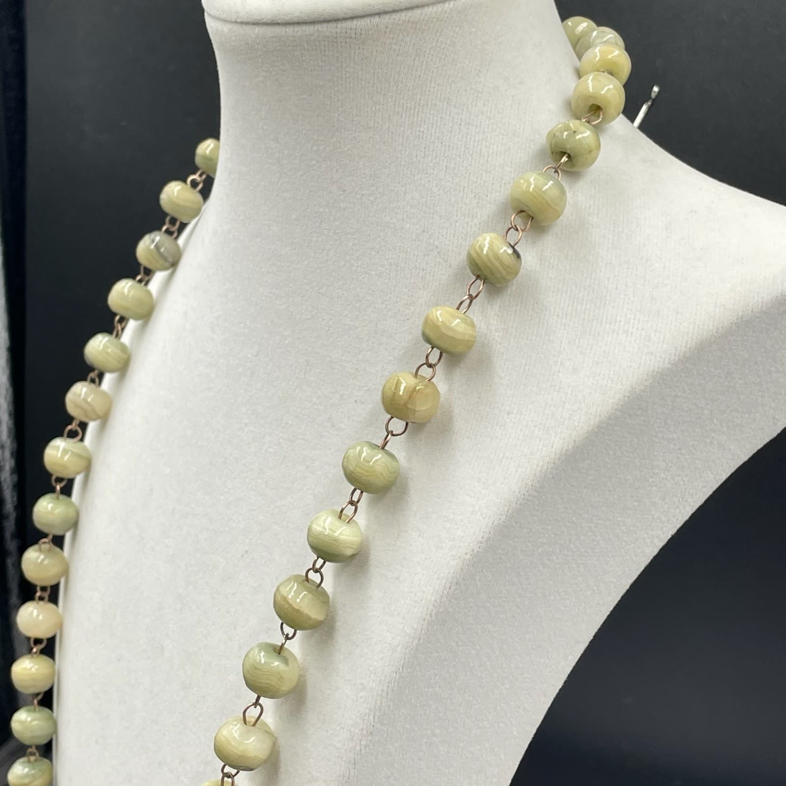 Vintage Silver-Tone Pale Green Marble Beaded Classic Rosary-Style Necklace - Thumbnail 12