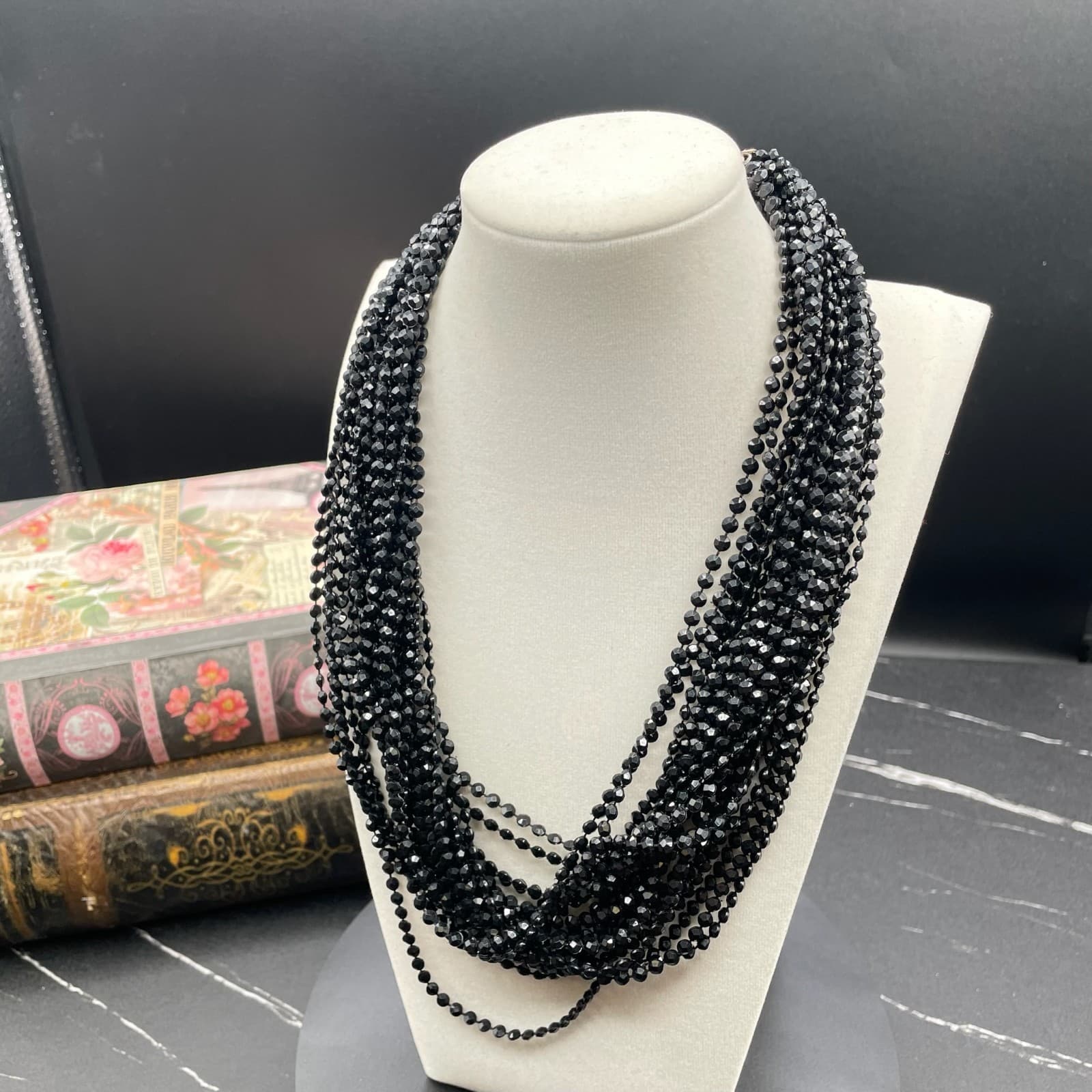 Vintage Black Fashion Faceted Spinel Multi-Layered Beaded Flower Clasp Necklace - Image 1