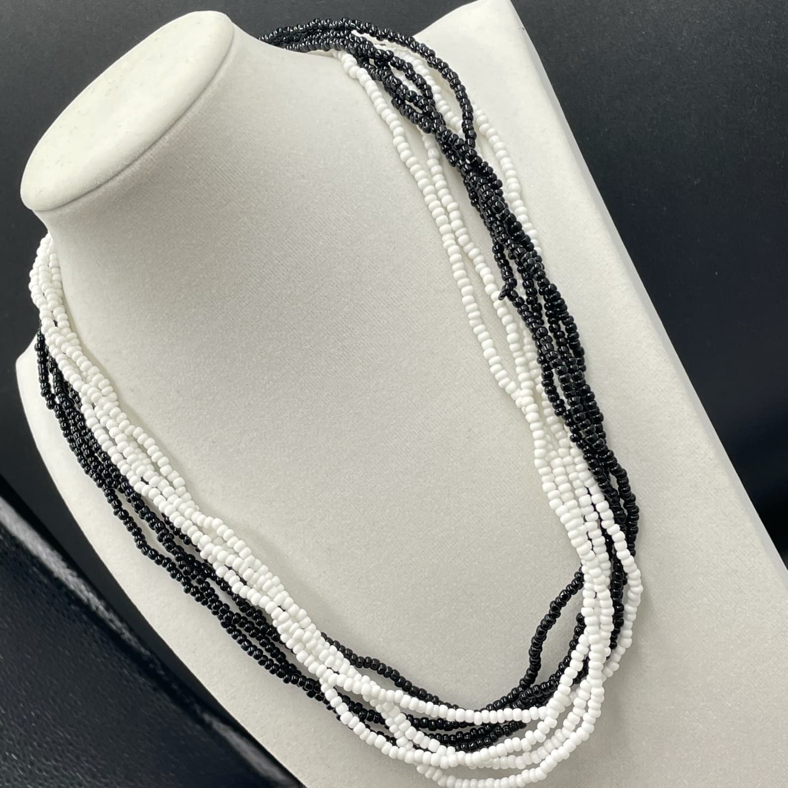 Vintage Multi-Strand Black White Glass Seed Retro Beaded Necklace - Size 20" - Thumbnail 3