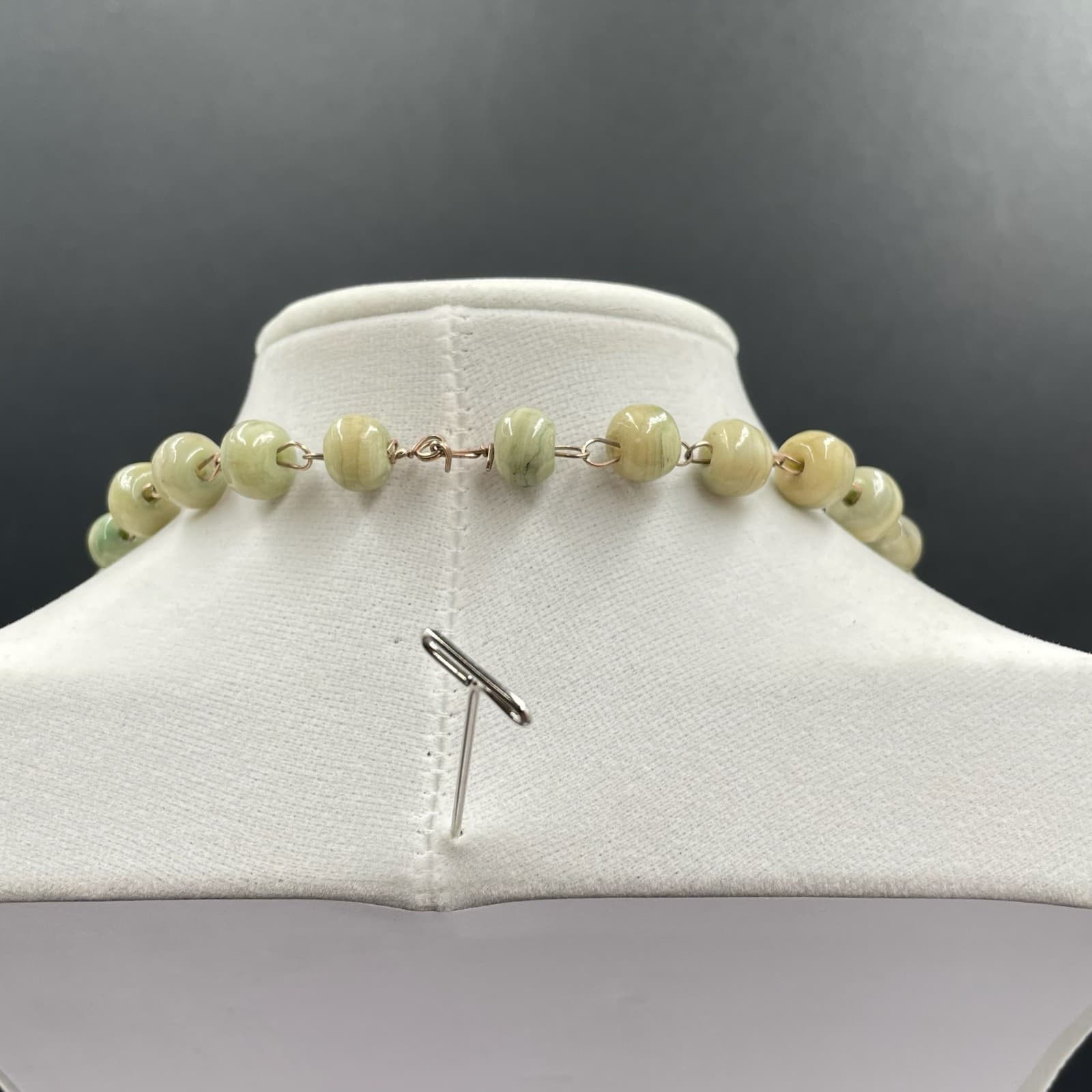 Vintage Silver-Tone Pale Green Marble Beaded Classic Rosary-Style Necklace - Thumbnail 13