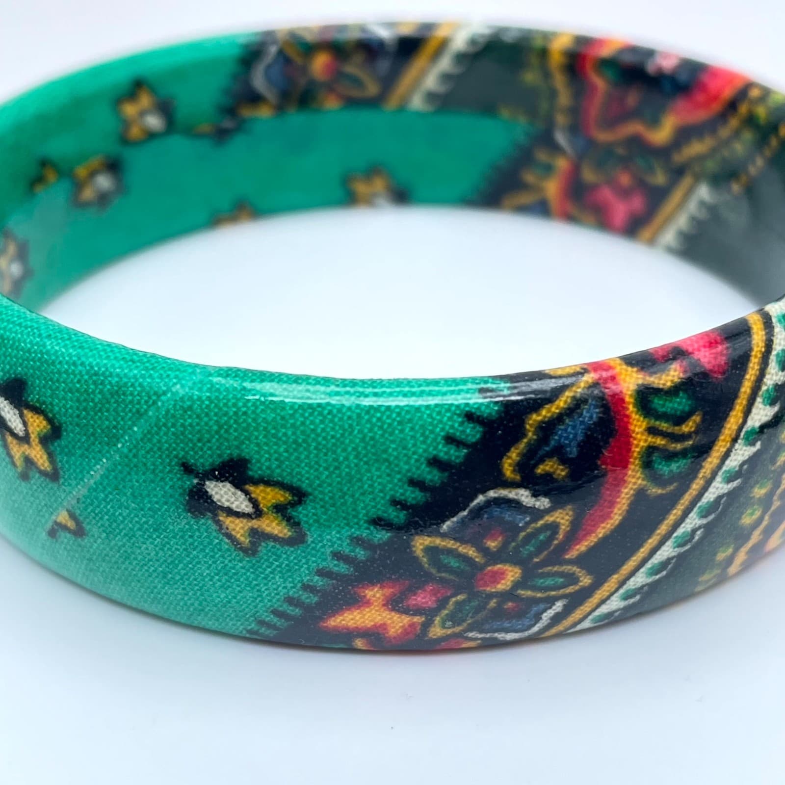 Vintage Valdrome Green Gold Indienne Floral Painted Enamel Bangle Bracelet - Thumbnail 3