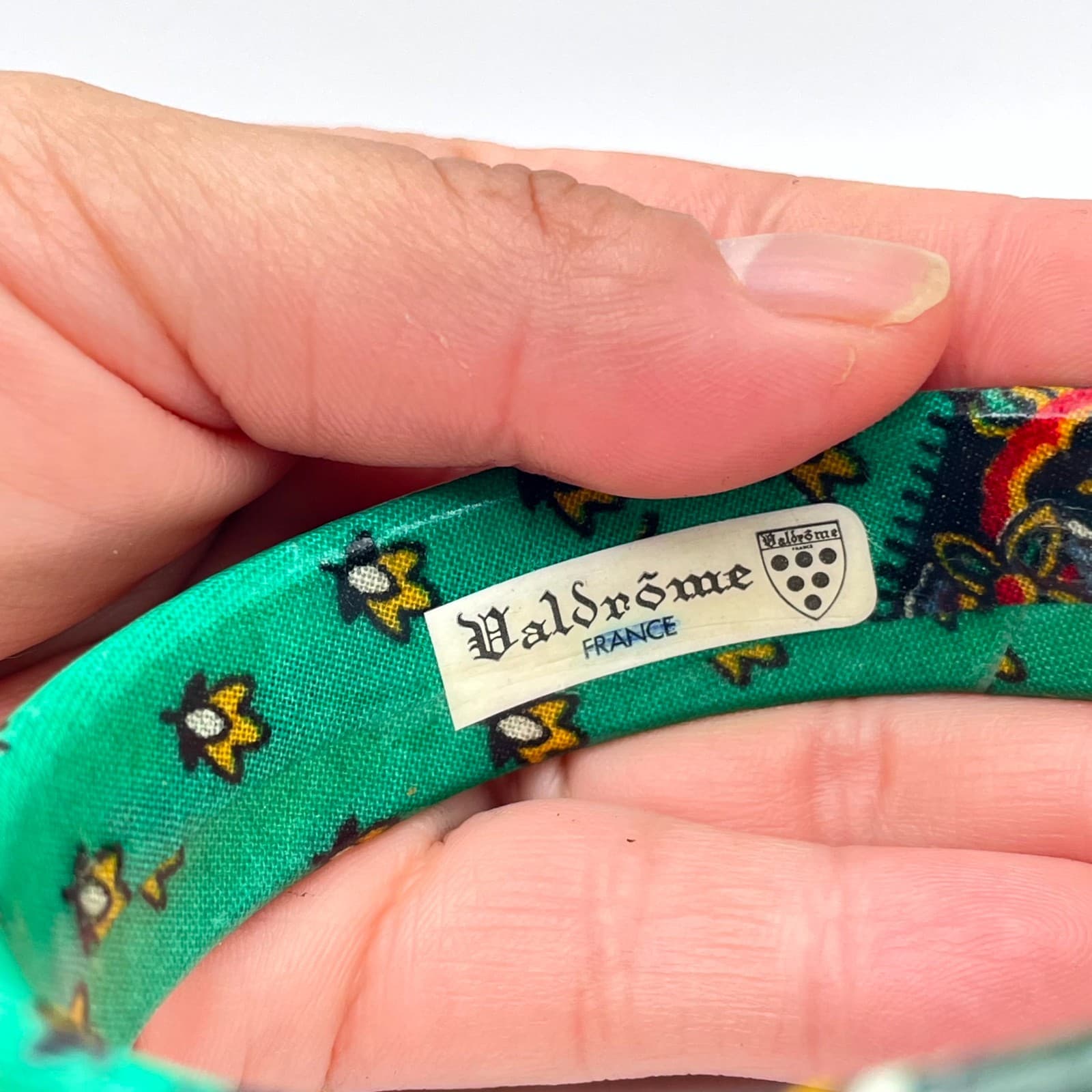 Vintage Valdrome Green Gold Indienne Floral Painted Enamel Bangle Bracelet - Thumbnail 5