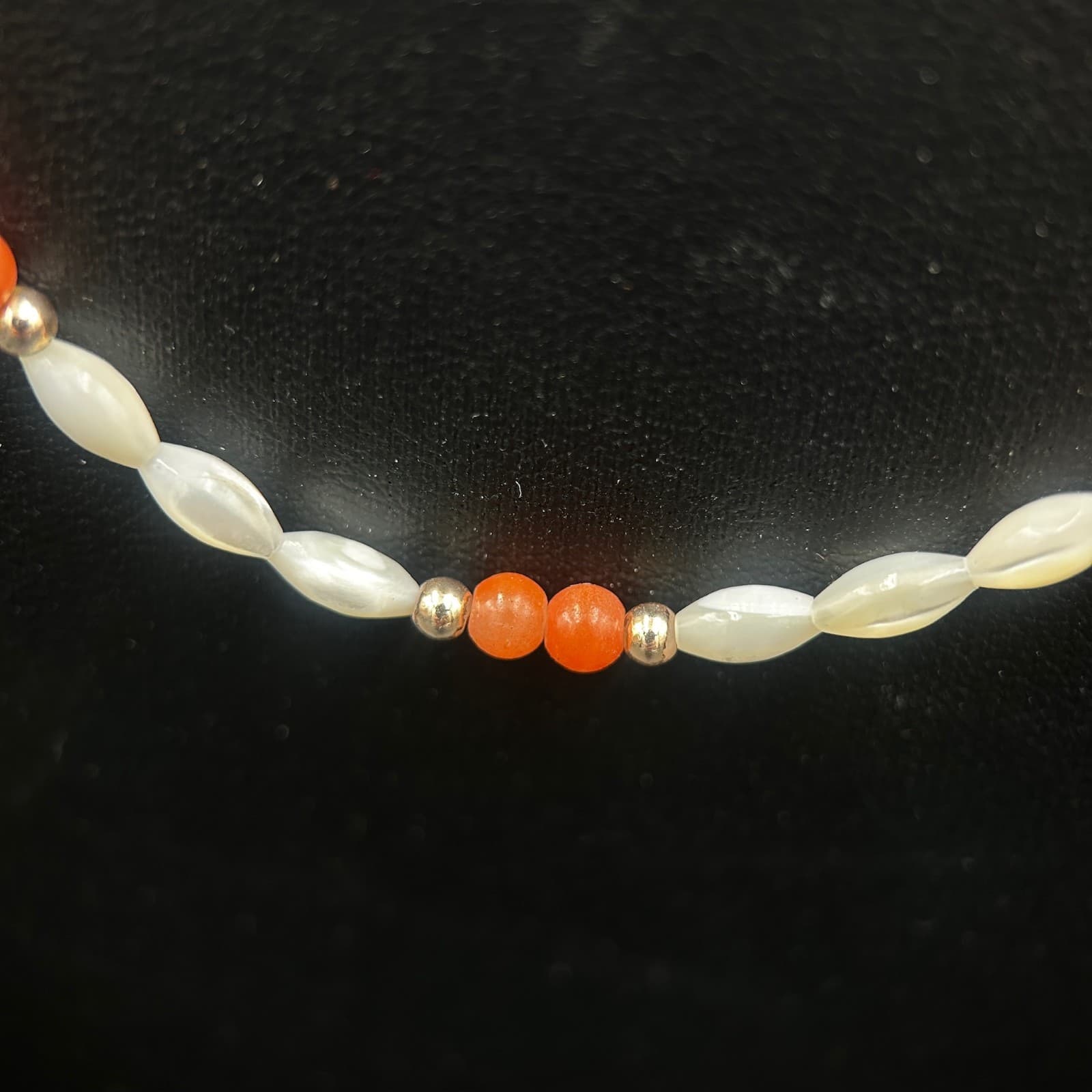 Vintage White & Orange Beaded Necklace Small Oval Beads Retro Jewelry 22" - Thumbnail 3