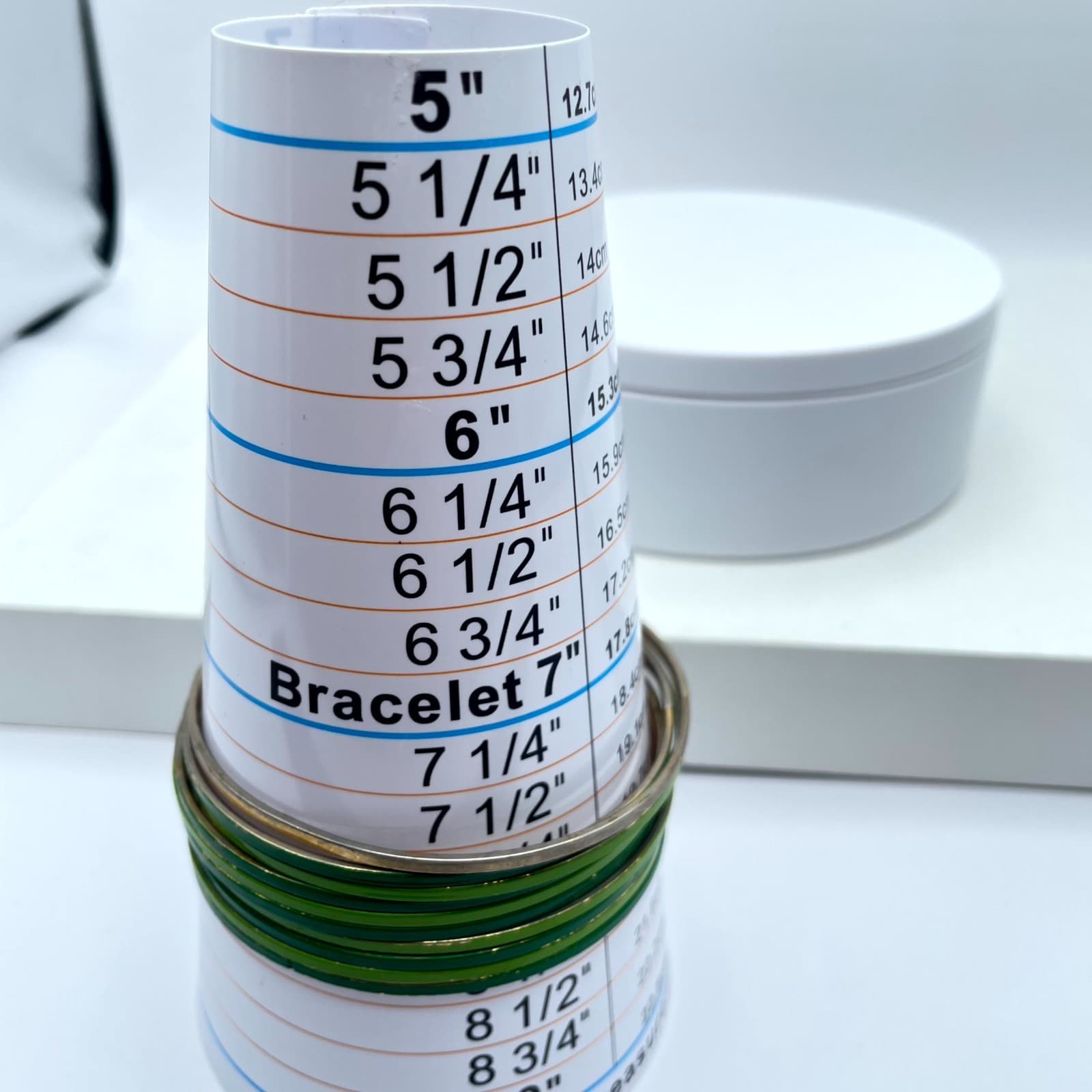 Vintage 90s Gold & Green Retro Classic Fashion Emerald Stacked Bangle Bracelet - Thumbnail 10