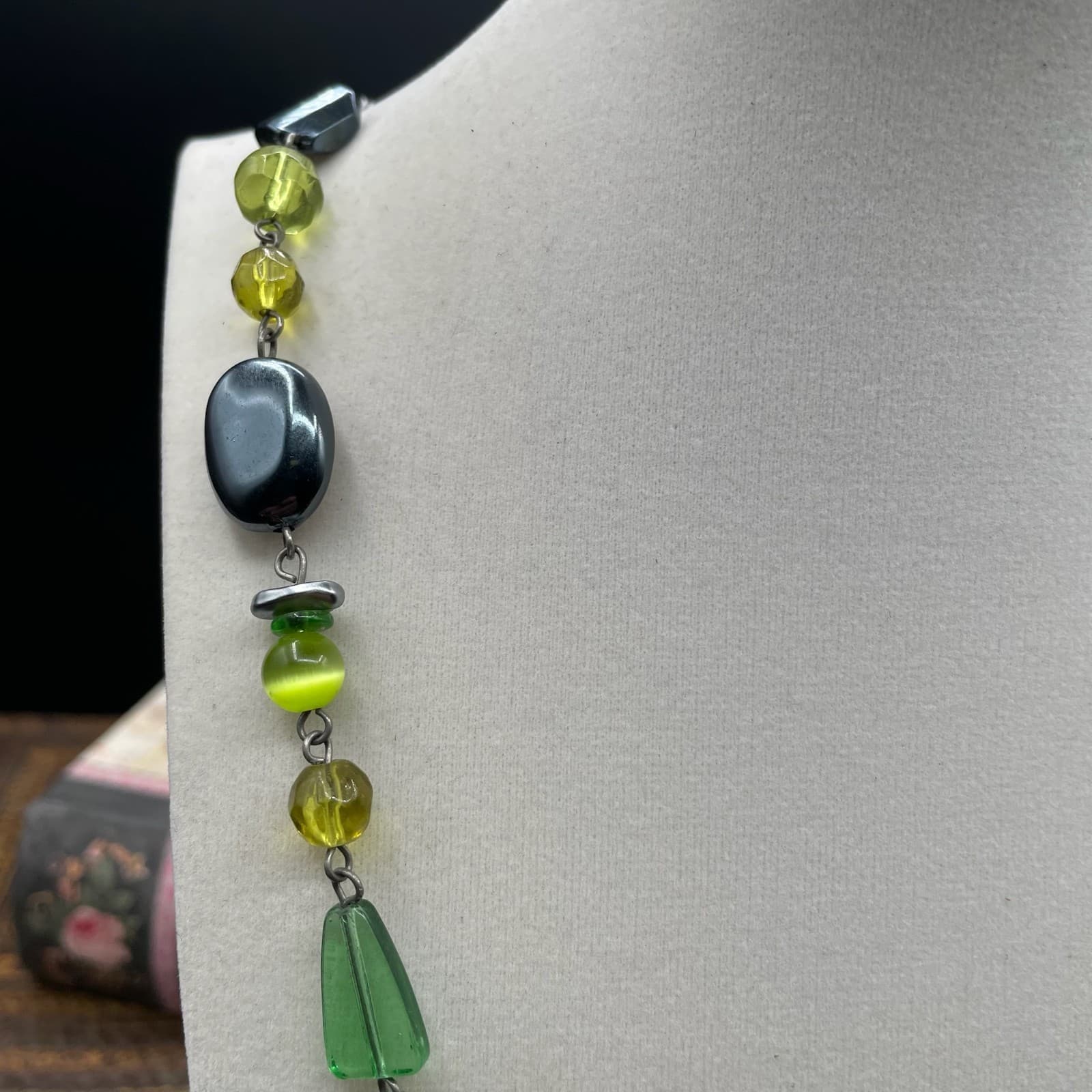 Silver-Tone Green Peridot Tourmaline Station Statement Beaded Lobster Necklace - Thumbnail 3