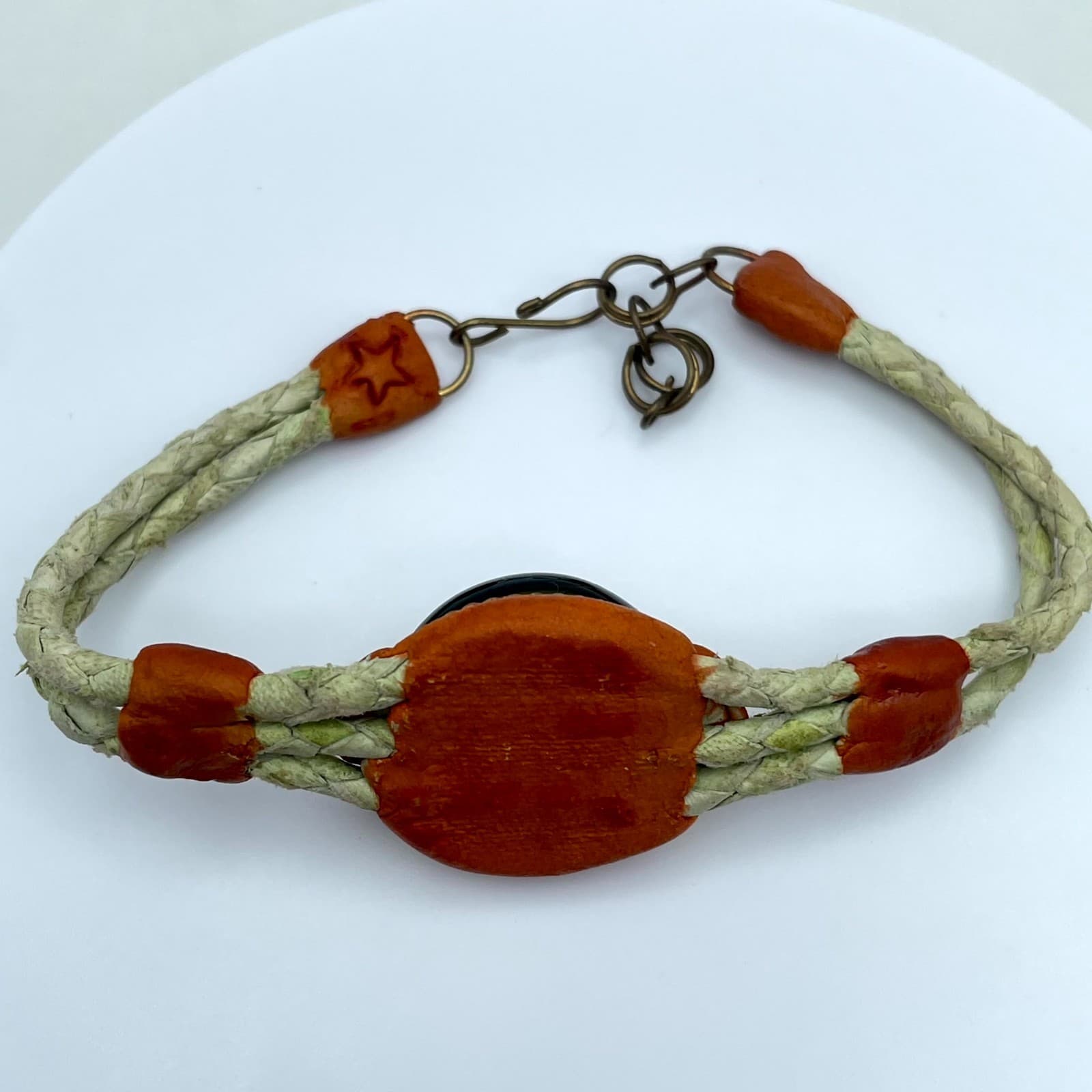 Boho-Chic Classic Fashion Green Cabochon Brown Leather Braided Hook Bracelet - Thumbnail 4