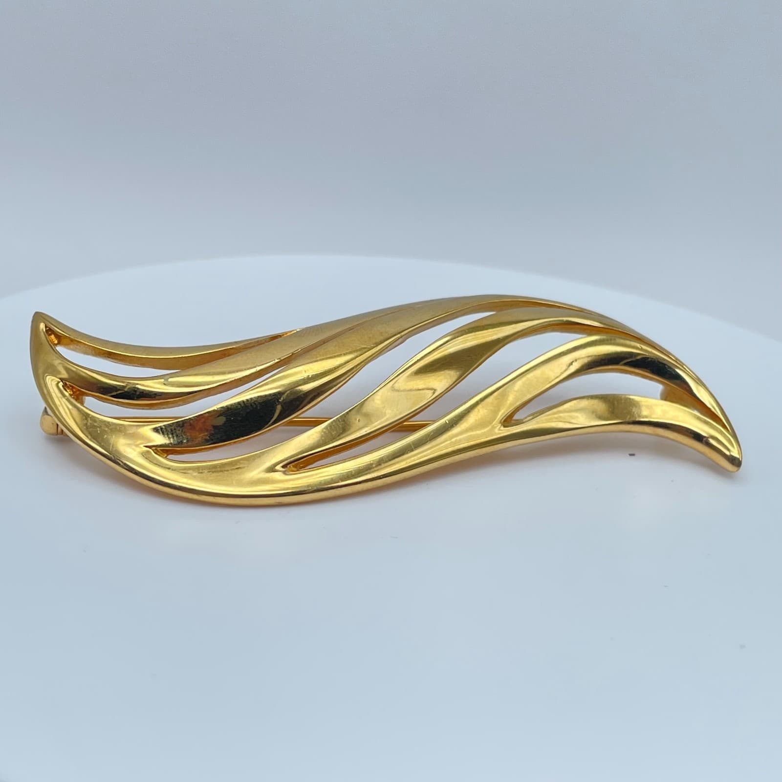 Vintage Y2K Gold Tone Brooch Pin Abstract Leaf Statement Women's Classic Jewelry - Thumbnail 2