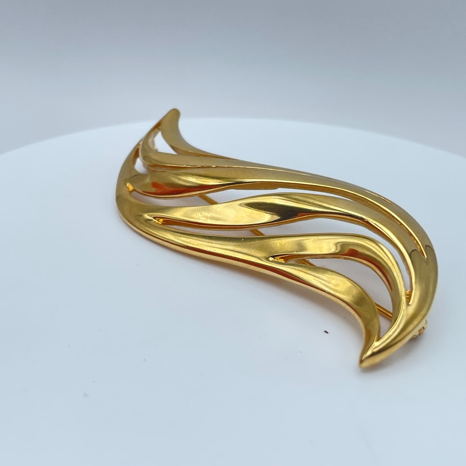 Vintage Y2K Gold Tone Brooch Pin Abstract Leaf Statement Women's Classic Jewelry - Thumbnail 3