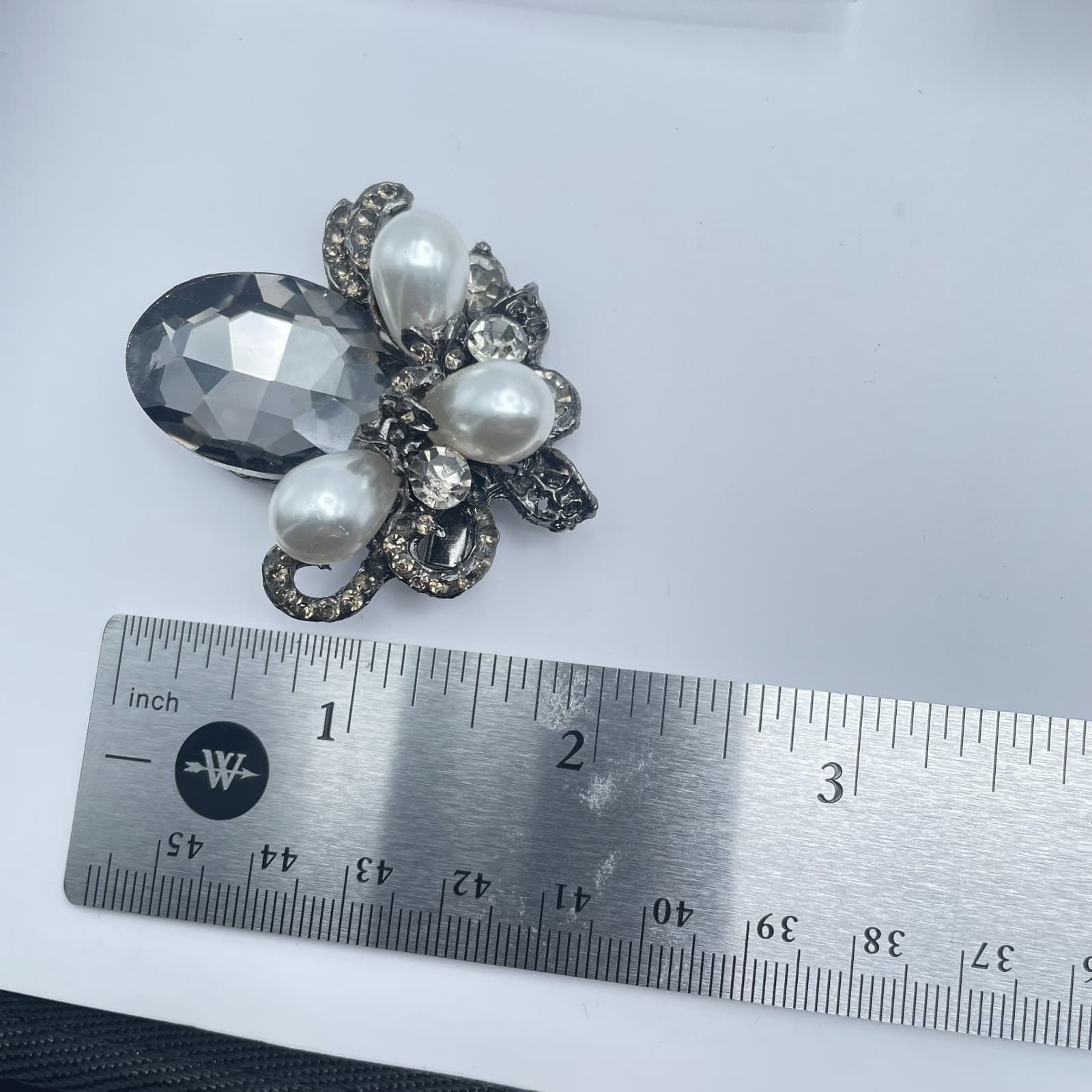 Vintage 90s Silver Tone Faux Pearl Gray Glass Statement Brooch Pin Fashion - Thumbnail 8