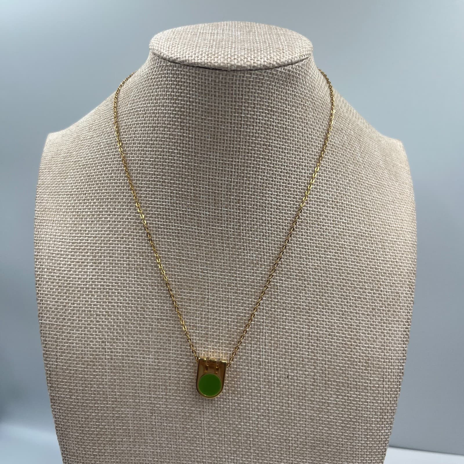Modernist Green Enamel Pendant Necklace Gold Tone Vtg 1970s Statement Jewelry - Image 1