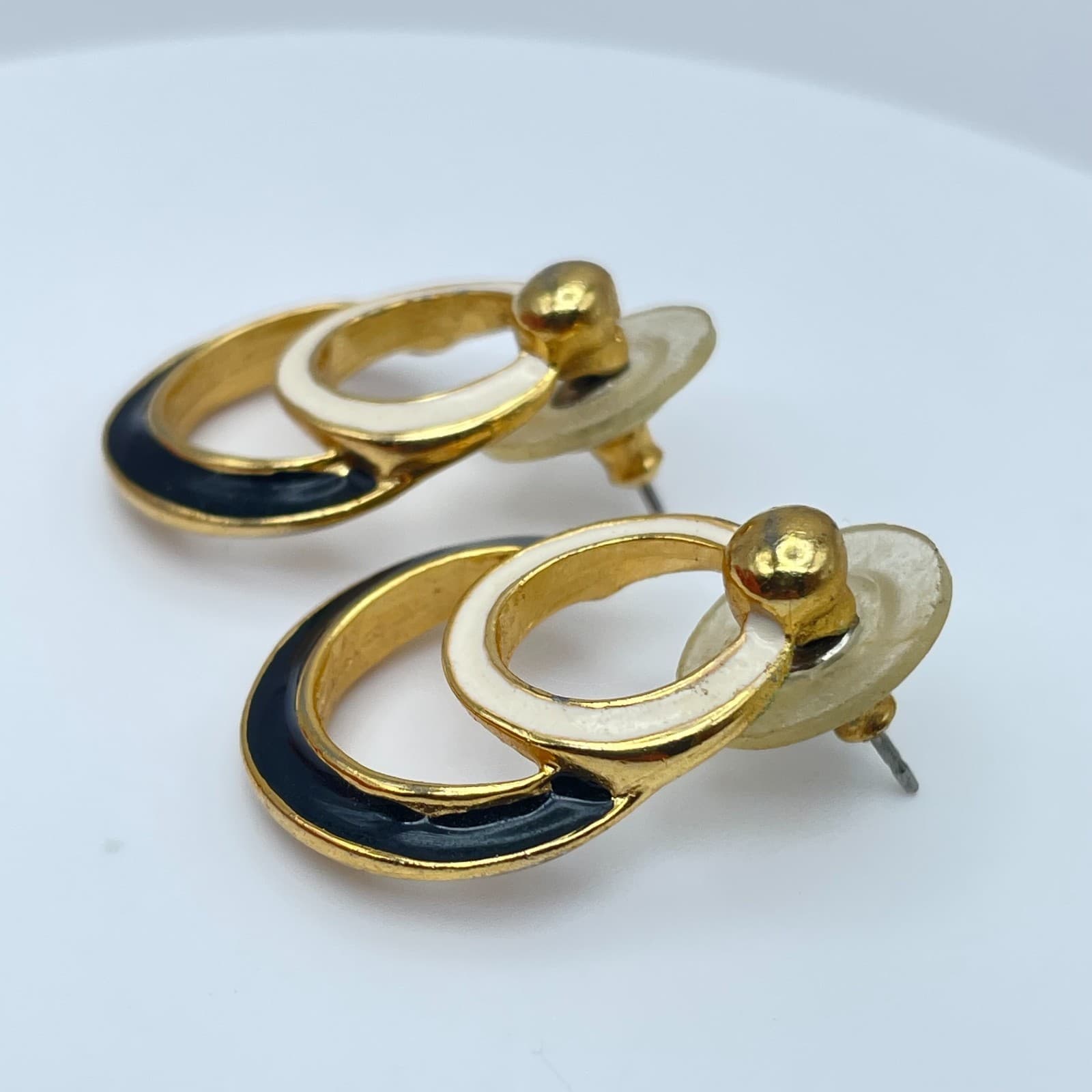 Vintage 80s Gold Tone Enamel Double Hoop Door Knocker Drop Earrings Jewelry - Thumbnail 3