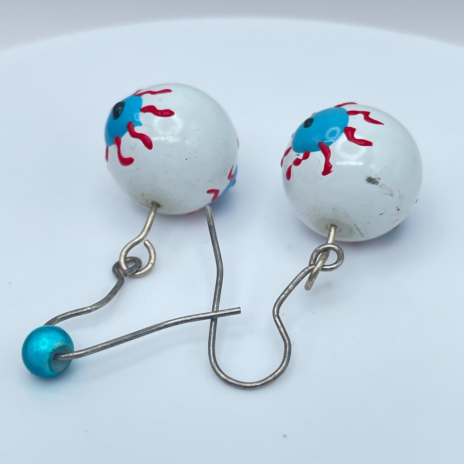 Vintage Y2K Eyeball Dangle Earrings Bloodshot Creepy Cute Eye Retro Jewelry - Thumbnail 4