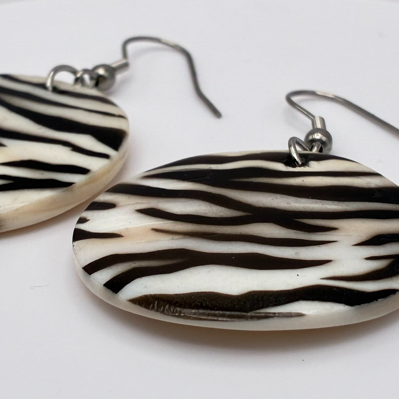 Vintage Y2K Zebra Print Shell Inlay Circle Dangle Earrings Boho Women's Jewelry - Thumbnail 5