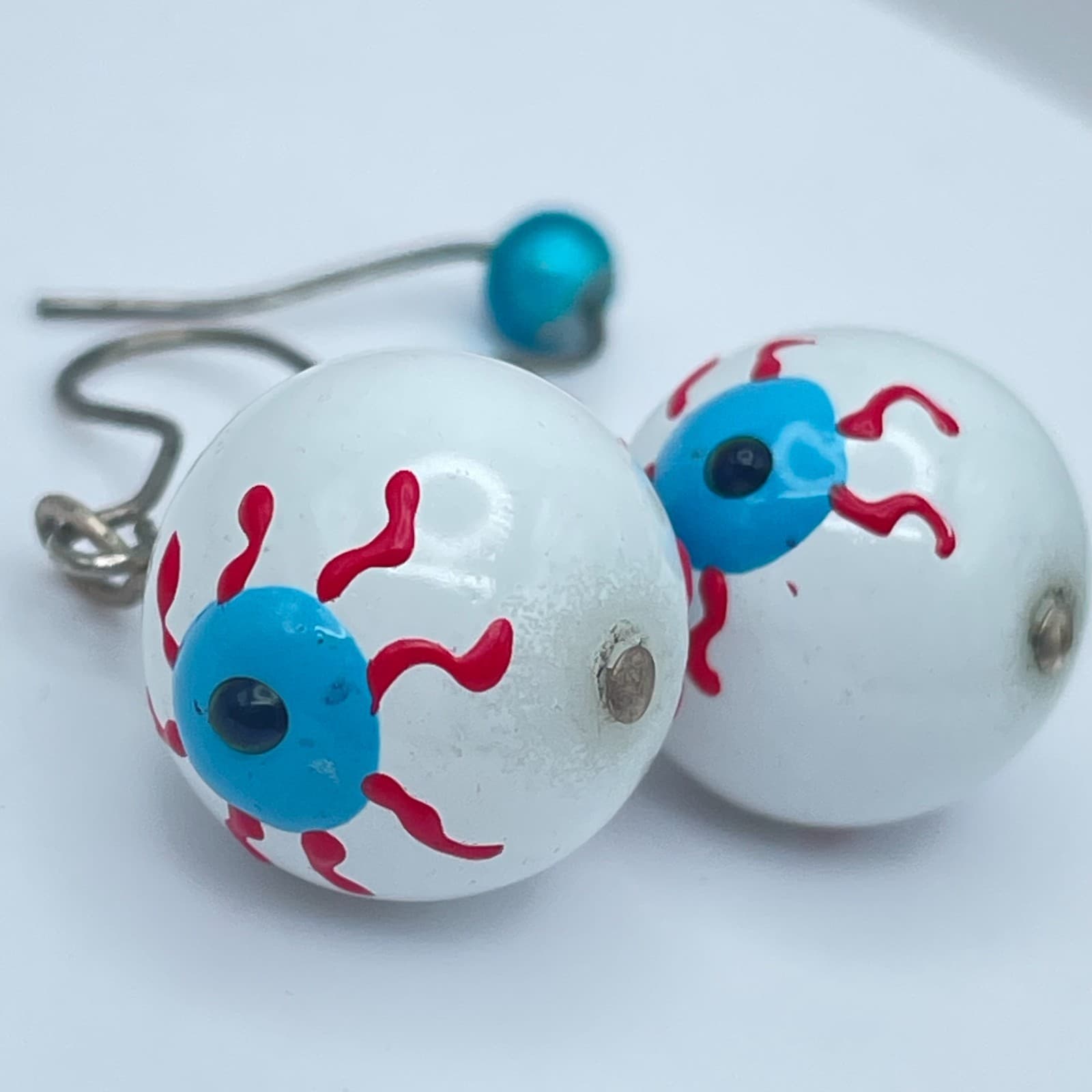 Vintage Y2K Eyeball Dangle Earrings Bloodshot Creepy Cute Eye Retro Jewelry - Thumbnail 6