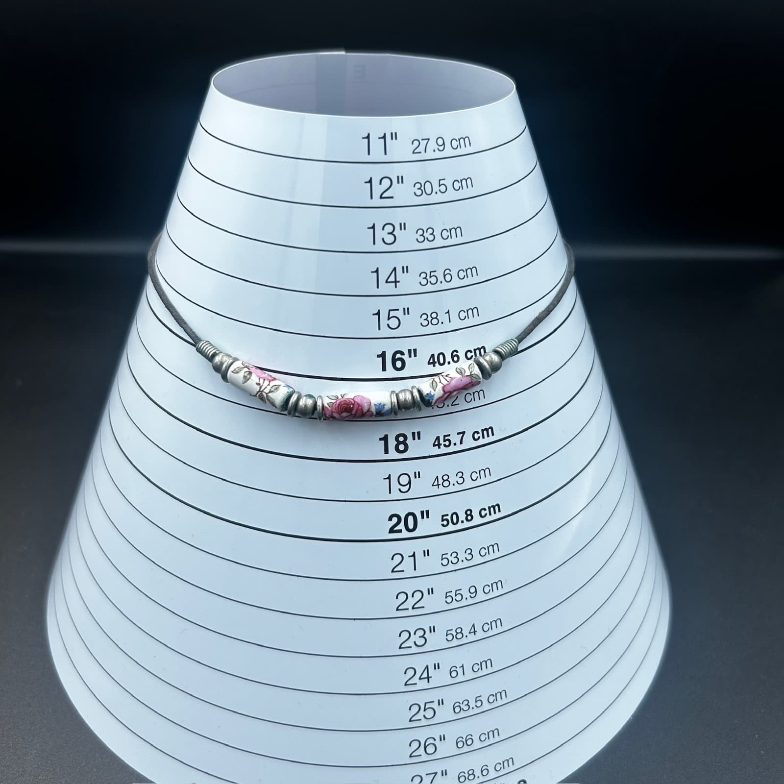 Vintage 16" Floral Ceramic Bead Necklace Leather Cord Boho Artisan Style - Thumbnail 2