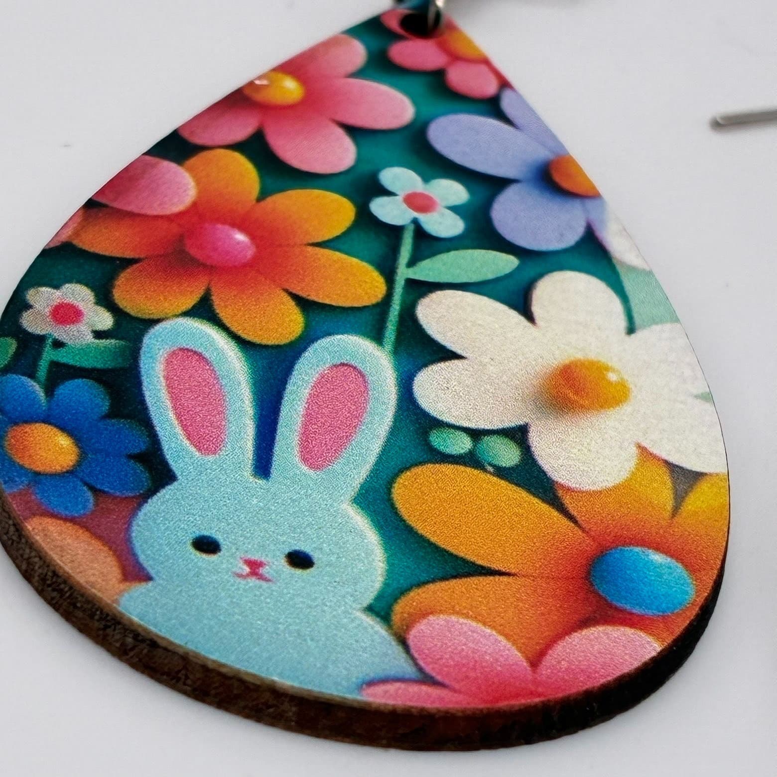 Vintage 90s Bunny Floral Teardrop Wooden Dangle Earrings Women's Classic Jewelry - Thumbnail 2