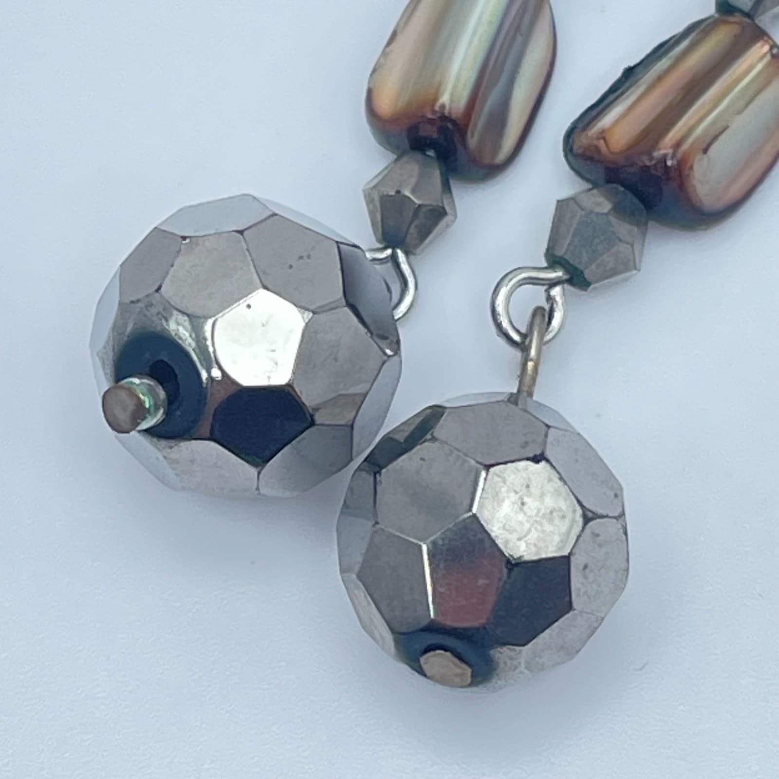 Vintage Y2K Silver Tone Beaded Dangle Earrings Women's Classic Fashion Jewelry - Thumbnail 6