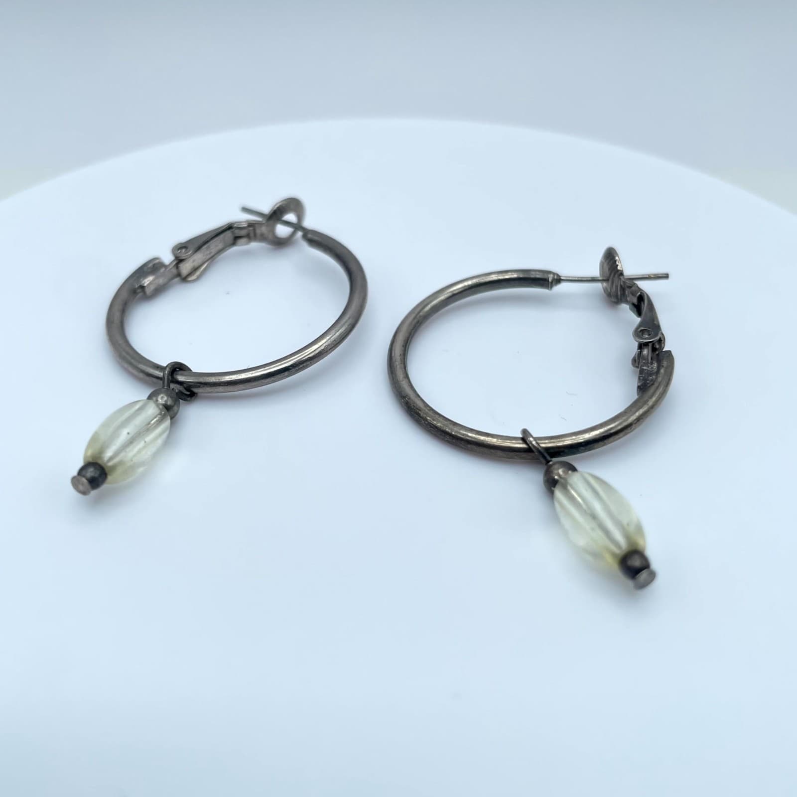 Vintage Silver-Tone Fashion Beauty Oval Glass Dangle Hoop Hinged Clasp Earrings - Thumbnail 3