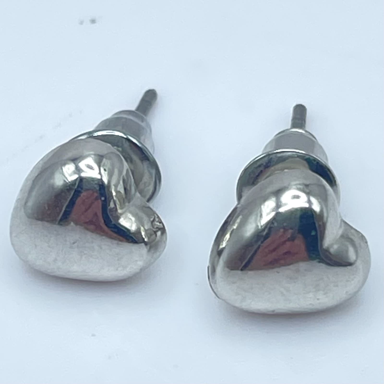 Vintage Y2K Silver Tone Puffy Heart Stud Earrings Women's Classic Jewelry - Thumbnail 4