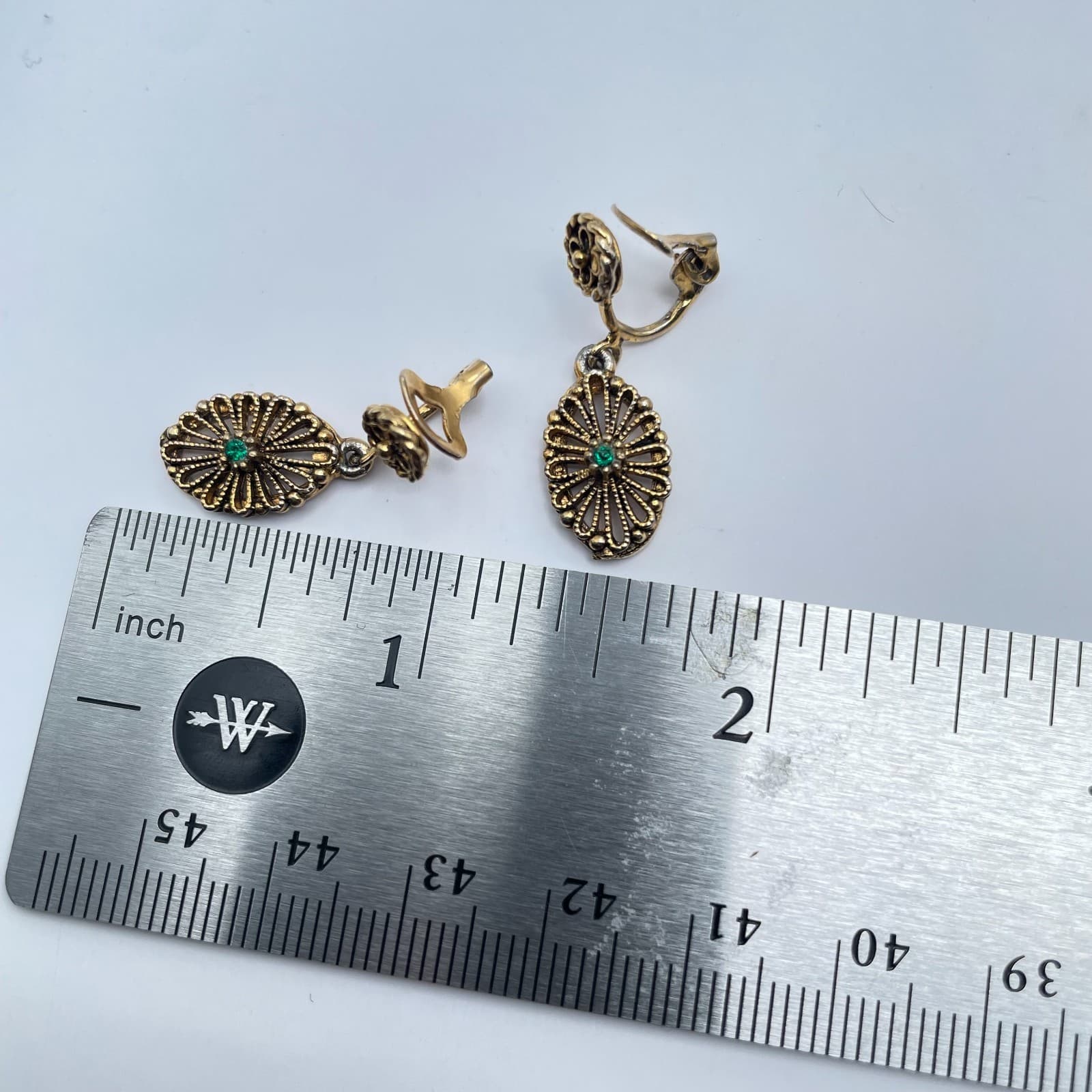 Vintage 80s Gold Tone Green Glass Filigree Dangle Earrings Classic Jewelry - Thumbnail 8