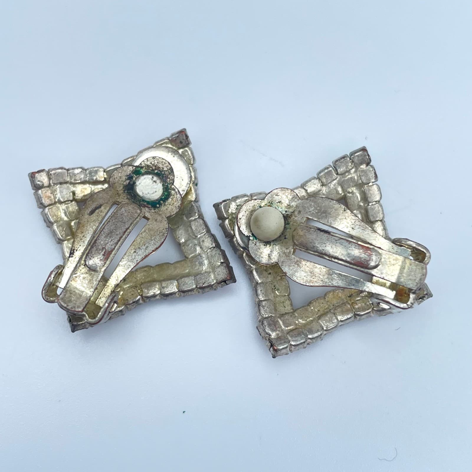 Vintage 80s Silver Tone Clear Glass Rhinestone Square Earrings Fashion Jewelry - Thumbnail 7