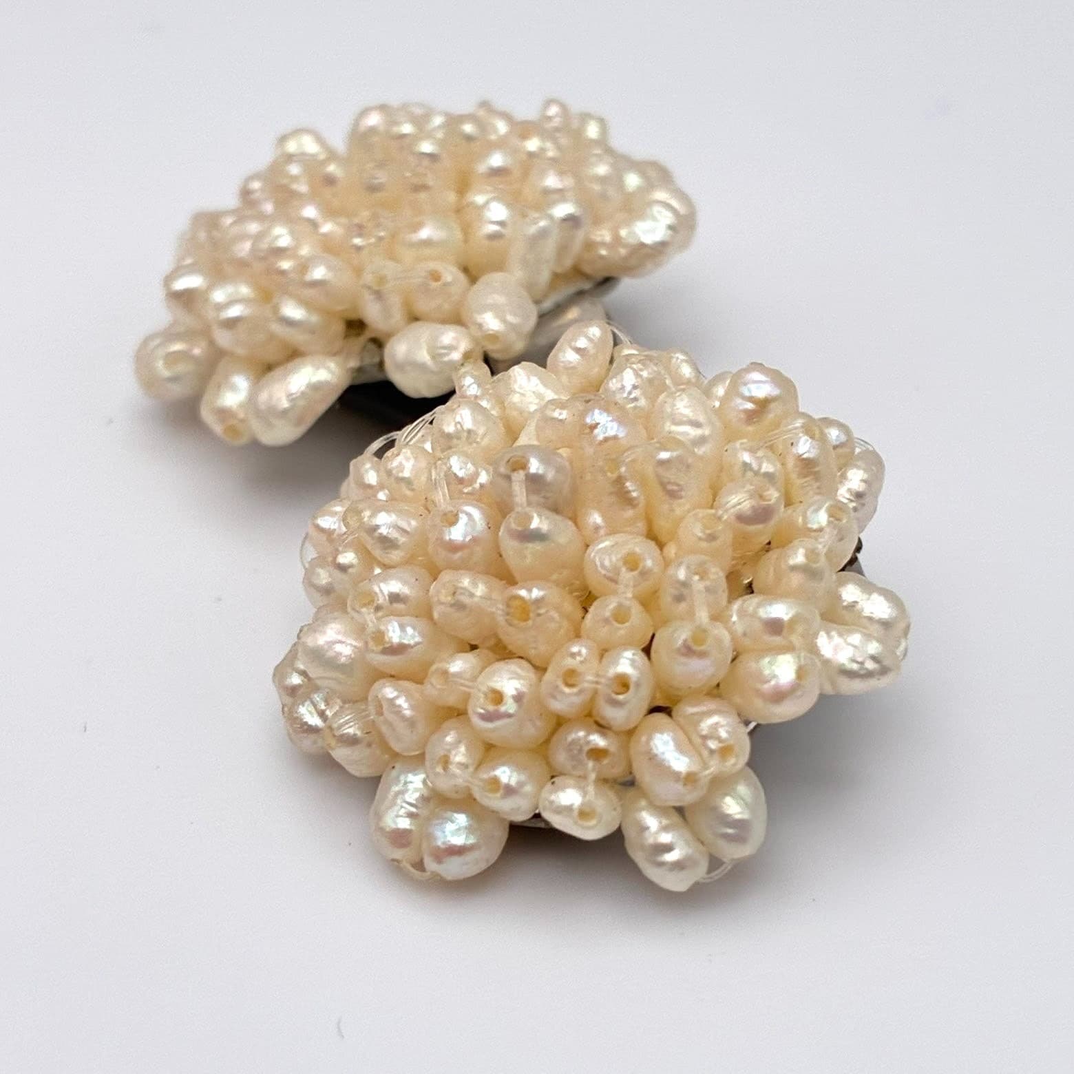 Vintage 80s Faux Pearl Cream Beaded Earrings Statement Women's Classic Jewelry - Thumbnail 2