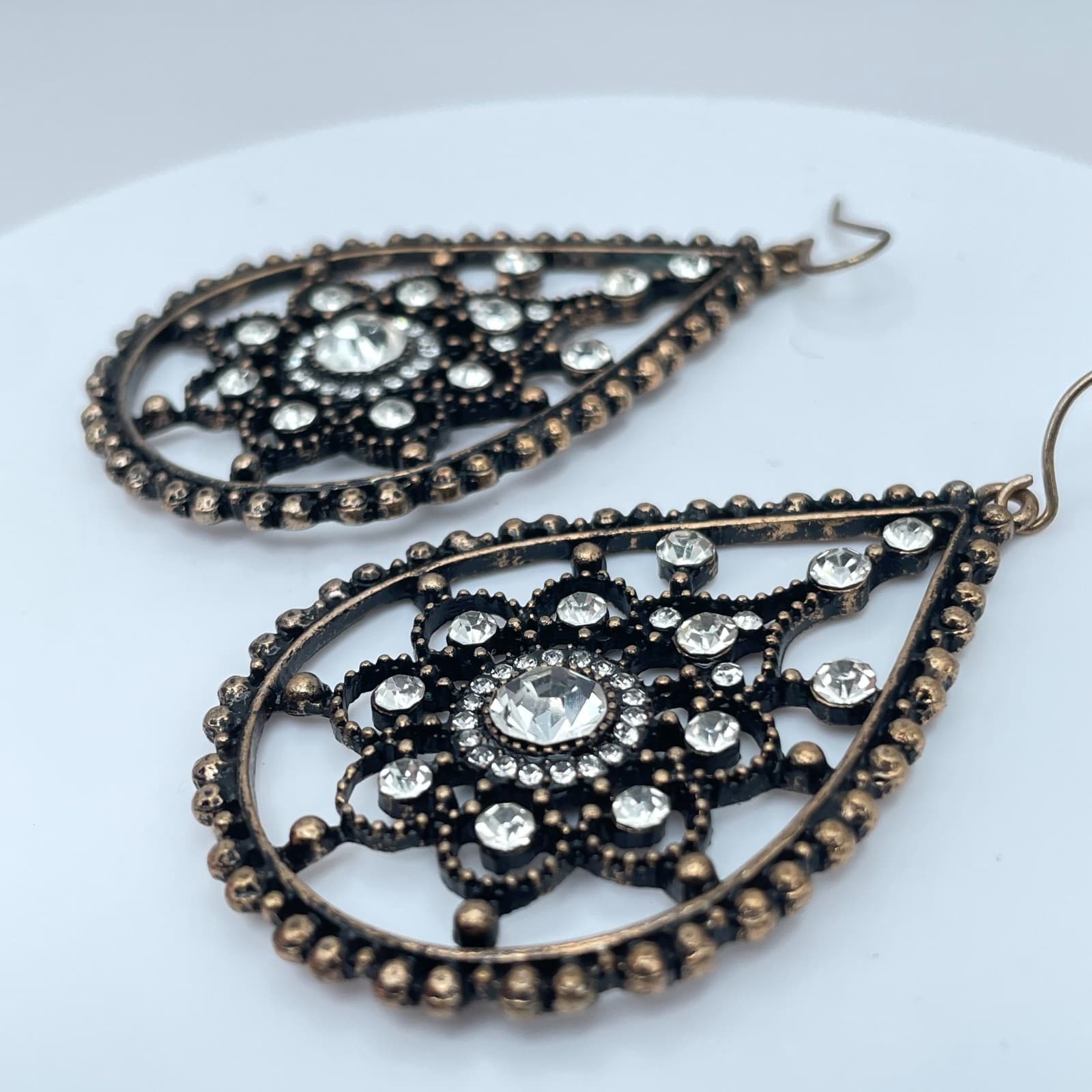 Vintage 90s Clear Glass Bronze Tone Filigree Teardrop Dangle Earrings Jewelry - Thumbnail 6