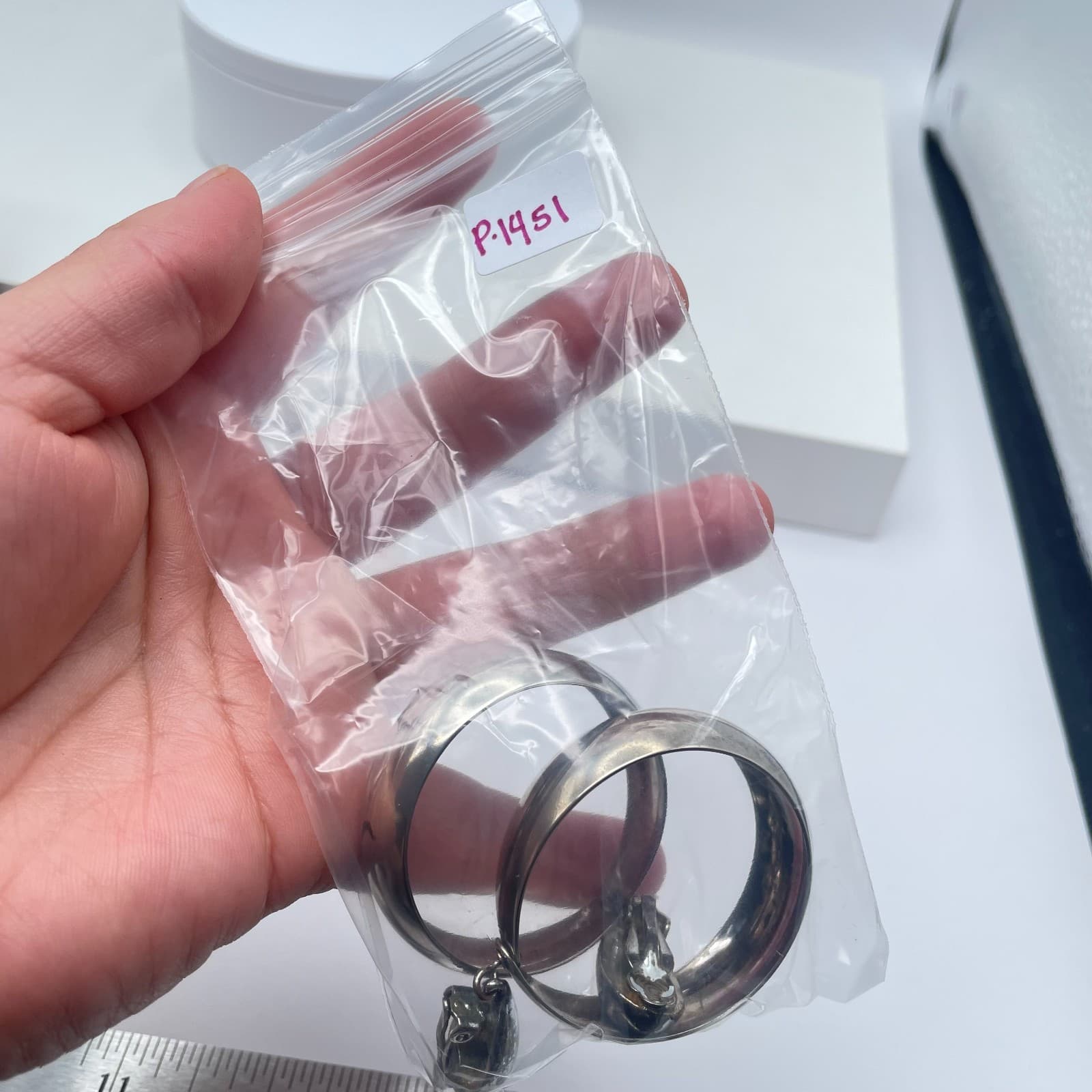 Vintage 90s Silver Tone Large Hoop Dangle Earrings Retro Bold Modern Jewelry - Thumbnail 10