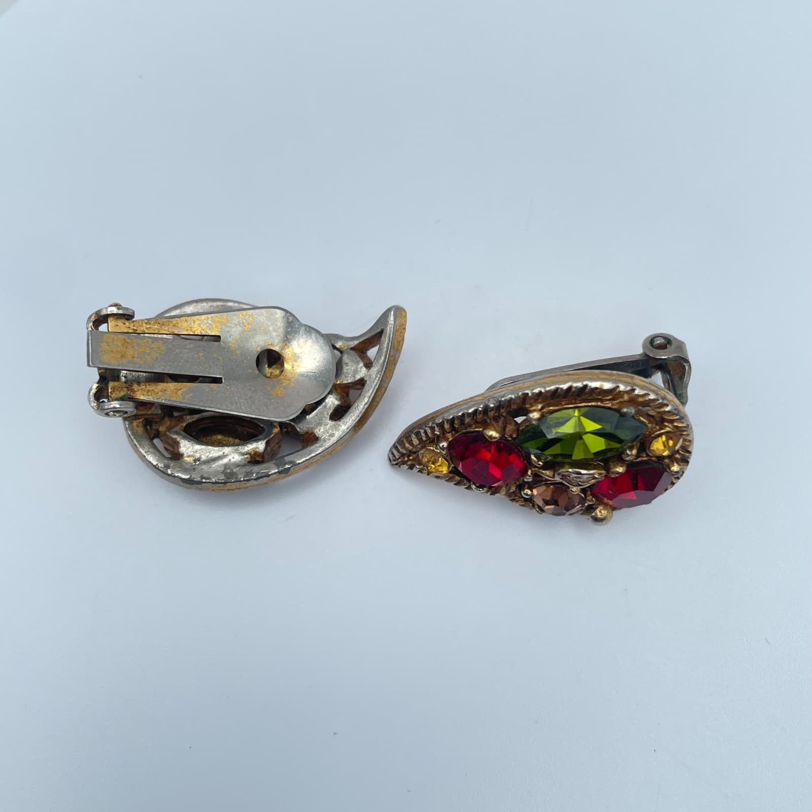 Vintage 80s Red/Green Rhinestone Clip On Earrings Statement Women's Jewelry - Thumbnail 2
