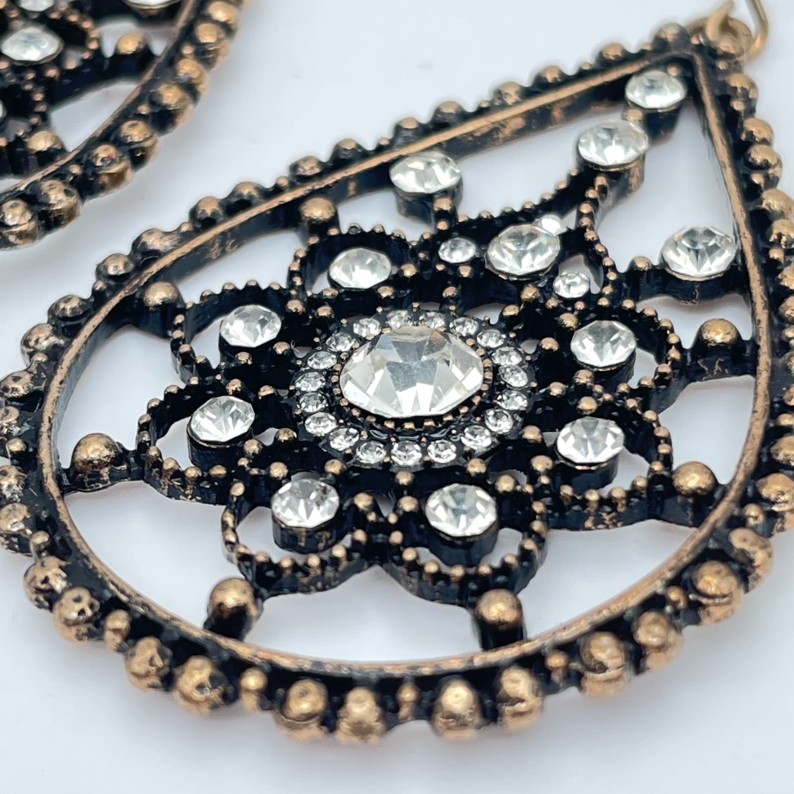 Vintage 90s Clear Glass Bronze Tone Filigree Teardrop Dangle Earrings Jewelry - Thumbnail 7