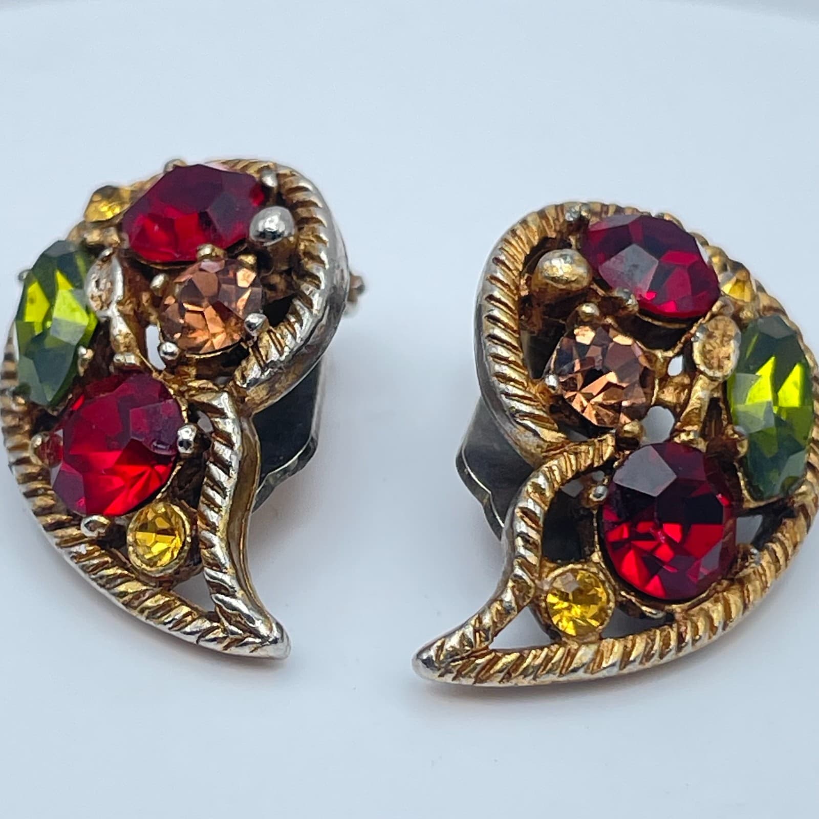 Vintage 80s Red/Green Rhinestone Clip On Earrings Statement Women's Jewelry - Thumbnail 8