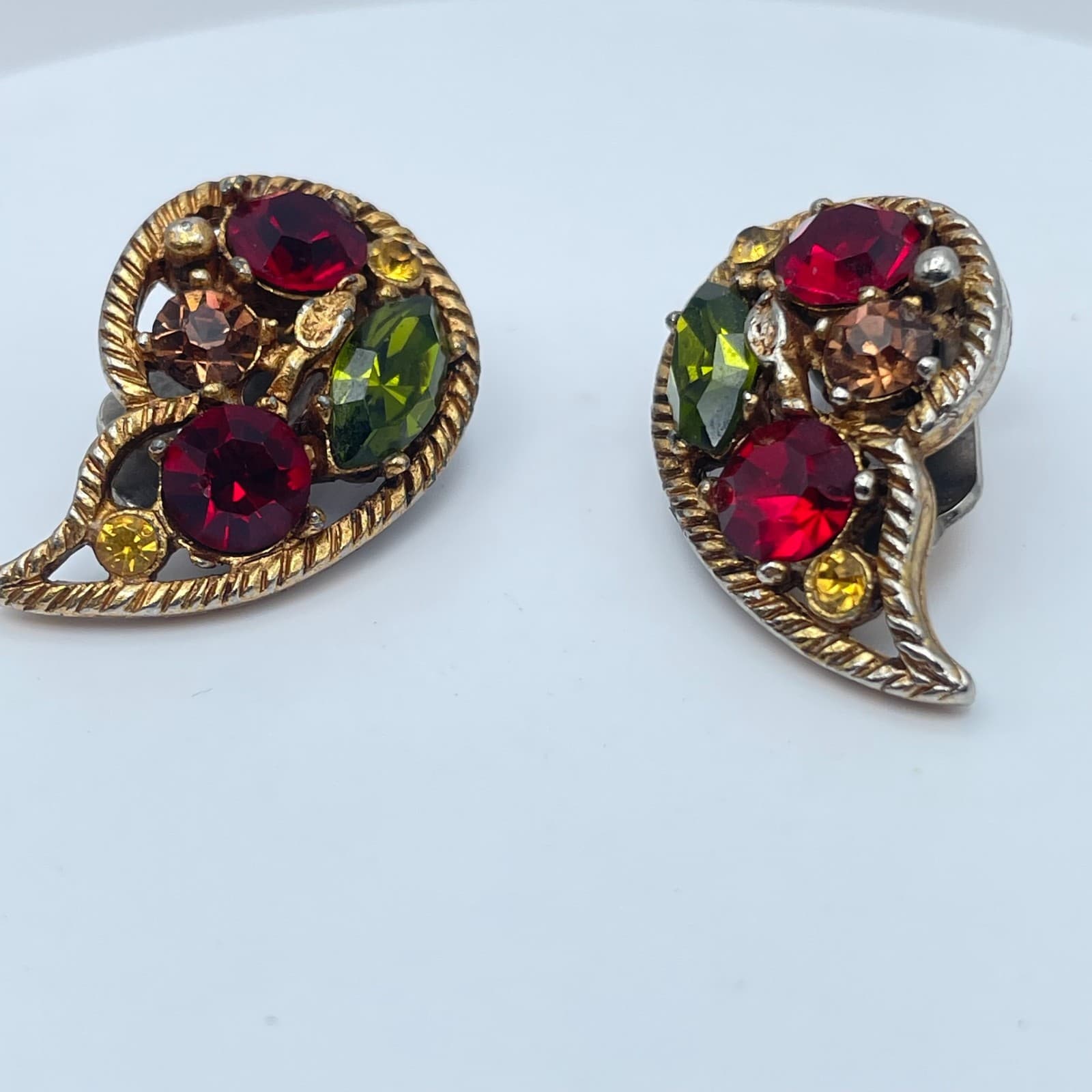 Vintage 80s Red/Green Rhinestone Clip On Earrings Statement Women's Jewelry - Thumbnail 4