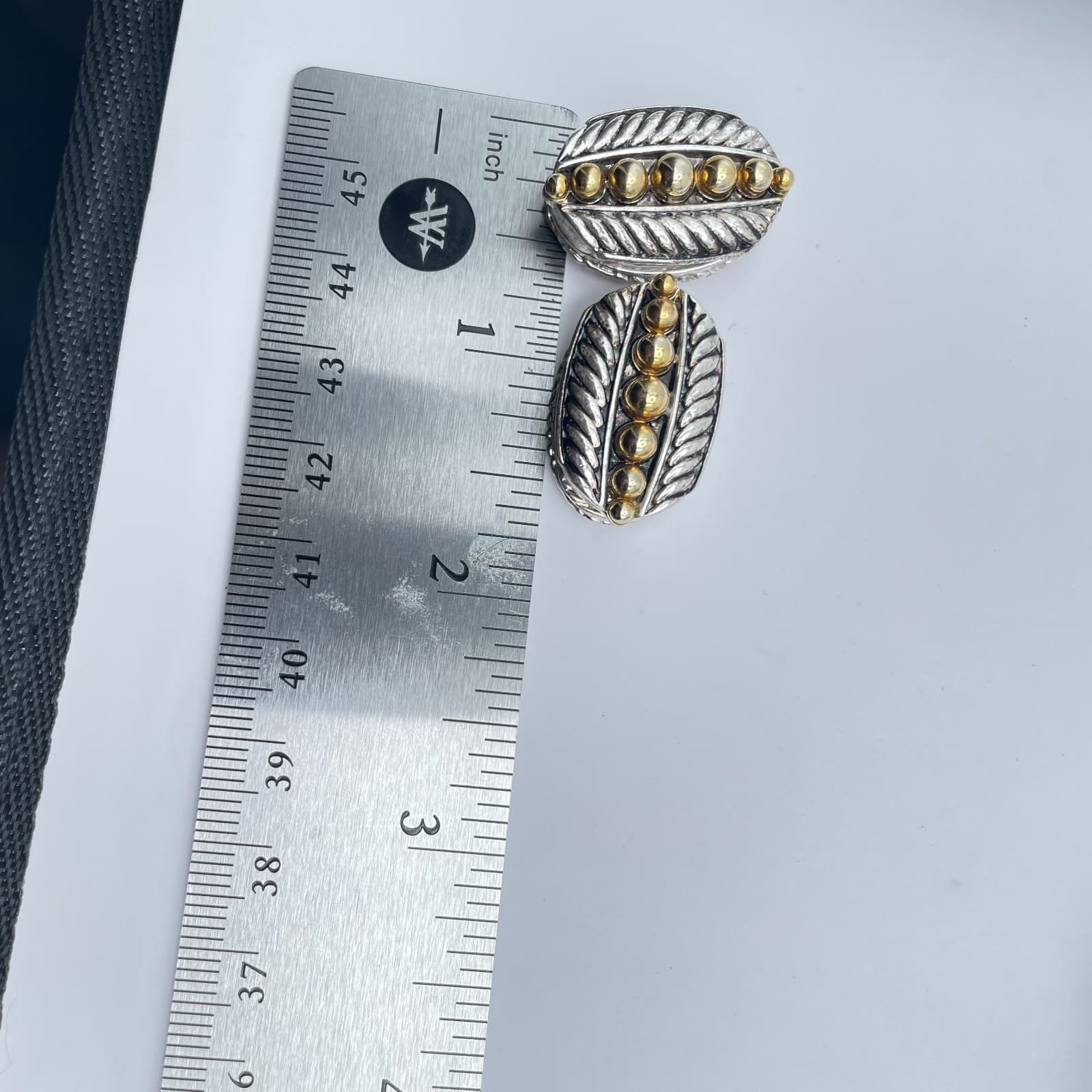 Vintage 90s Oval Reversible Silver Tone Leaf Earrings Fashion Statement - Thumbnail 8