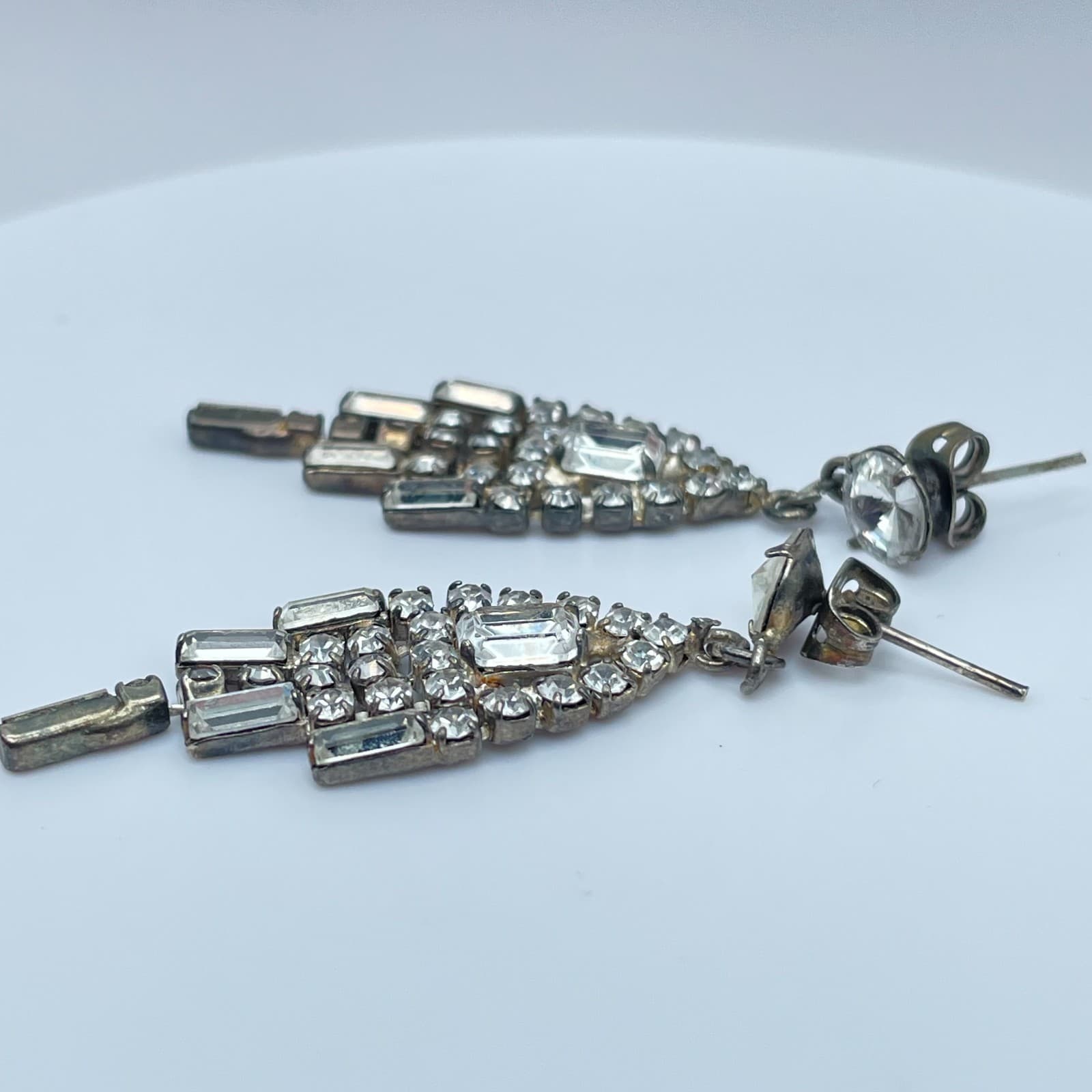 Vintage 80s Silver Tone Dangle Drop Earrings Clear Glass Rhinestone Art Deco - Thumbnail 4