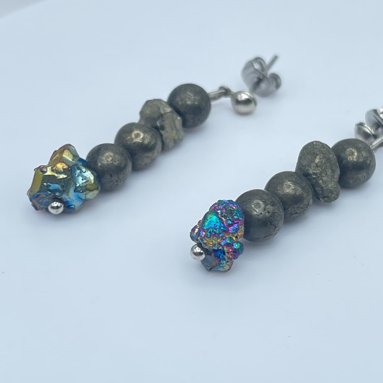 Vintage Y2K Beaded Dangle Earrings Silver Tone Boho Women's Classic Jewelry - Thumbnail 2