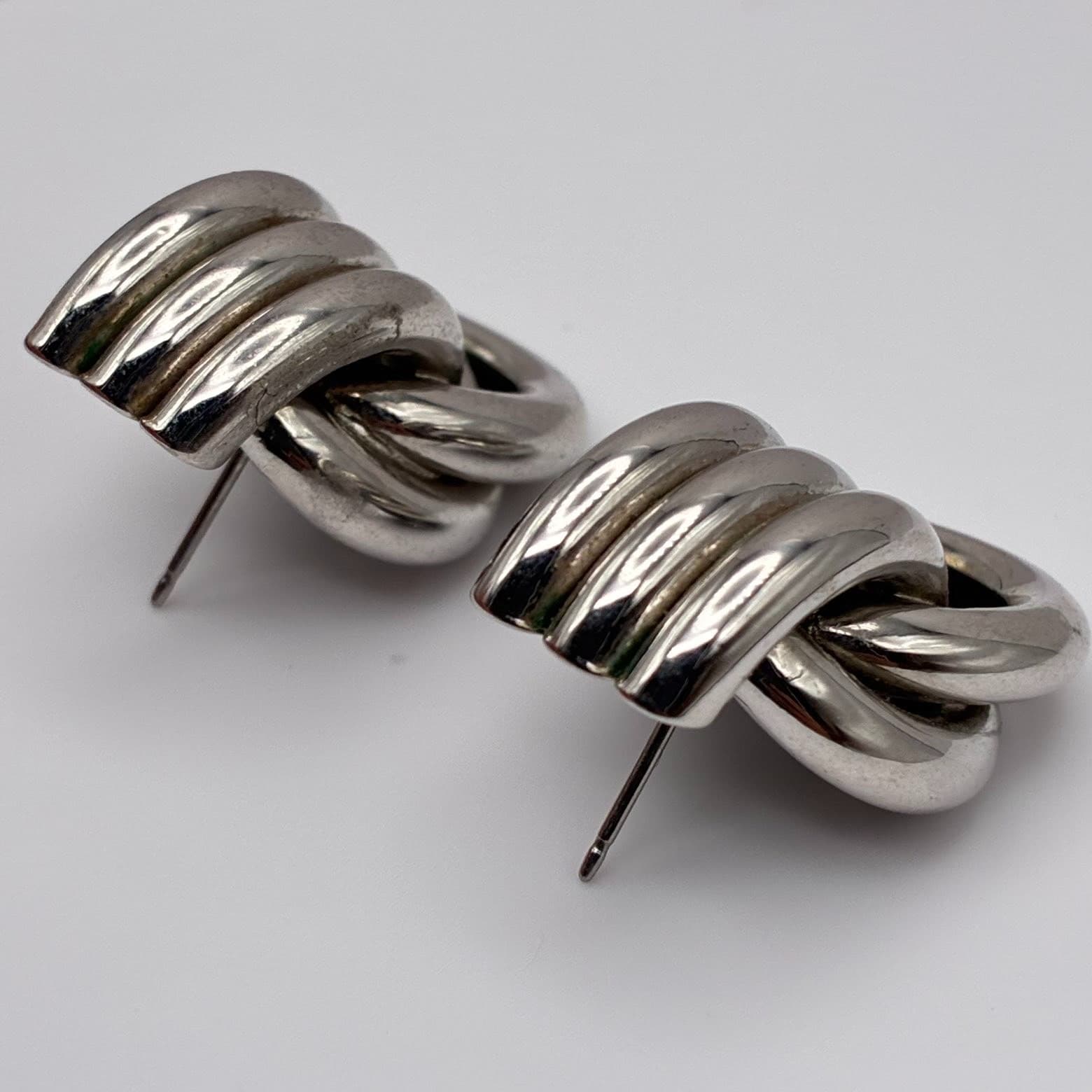 Vintage 90s Silver Tone Knot Stud Earrings Triple Hoop Statement Modernist Bold - Thumbnail 5