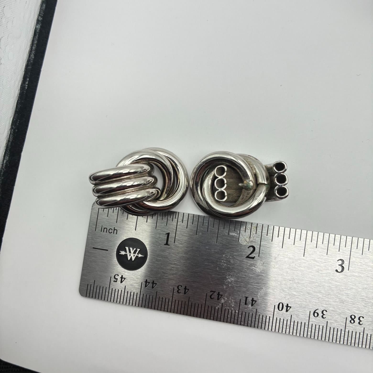 Vintage 90s Silver Tone Knot Stud Earrings Triple Hoop Statement Modernist Bold - Thumbnail 9