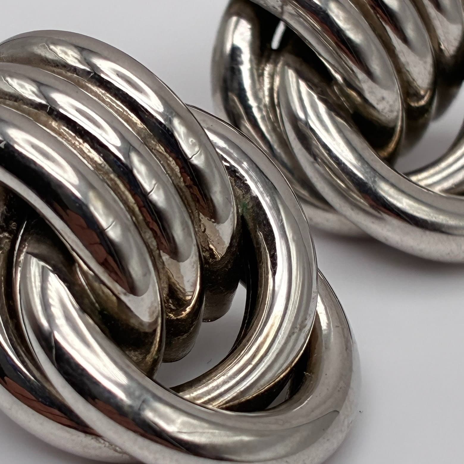 Vintage 90s Silver Tone Knot Stud Earrings Triple Hoop Statement Modernist Bold - Thumbnail 7