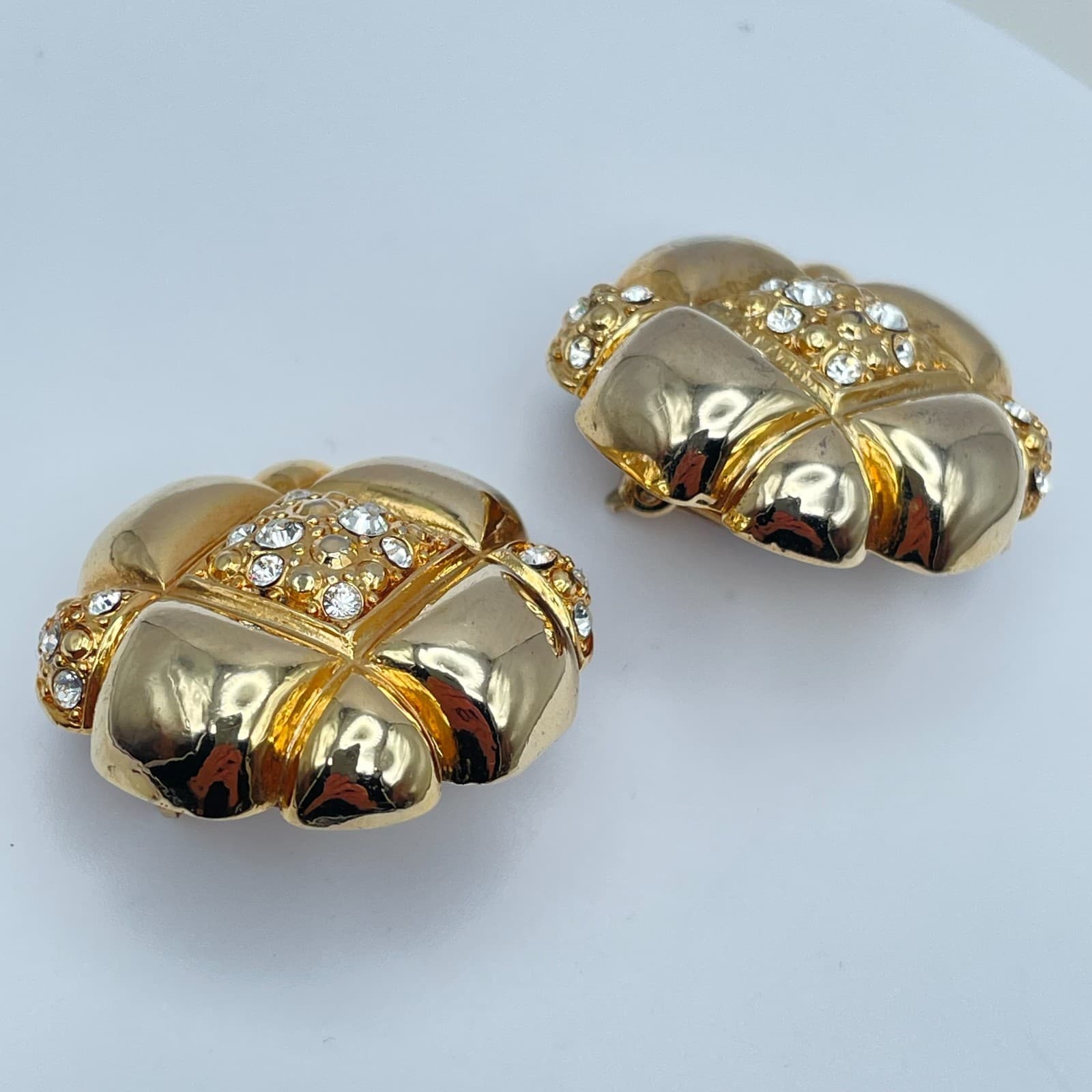 Vintage 80s Gold Tone Glass Flower Earrings Chunky Statement Fashion Jewelry - Thumbnail 3