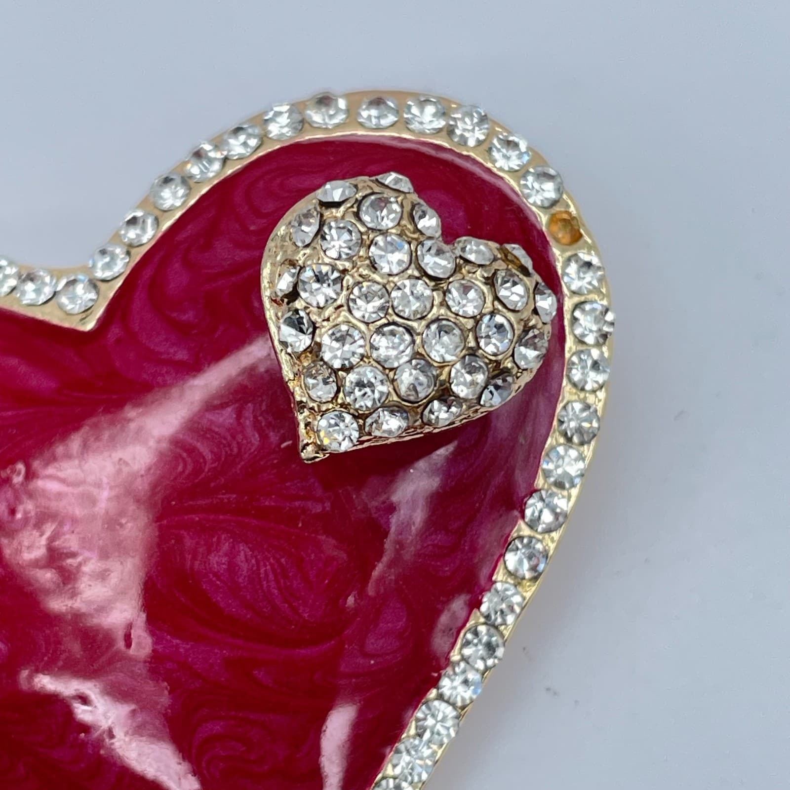 Vintage 90s Pink Enamel Heart Brooch Gold Tone Glass Trembler Pin Statement - Thumbnail 7