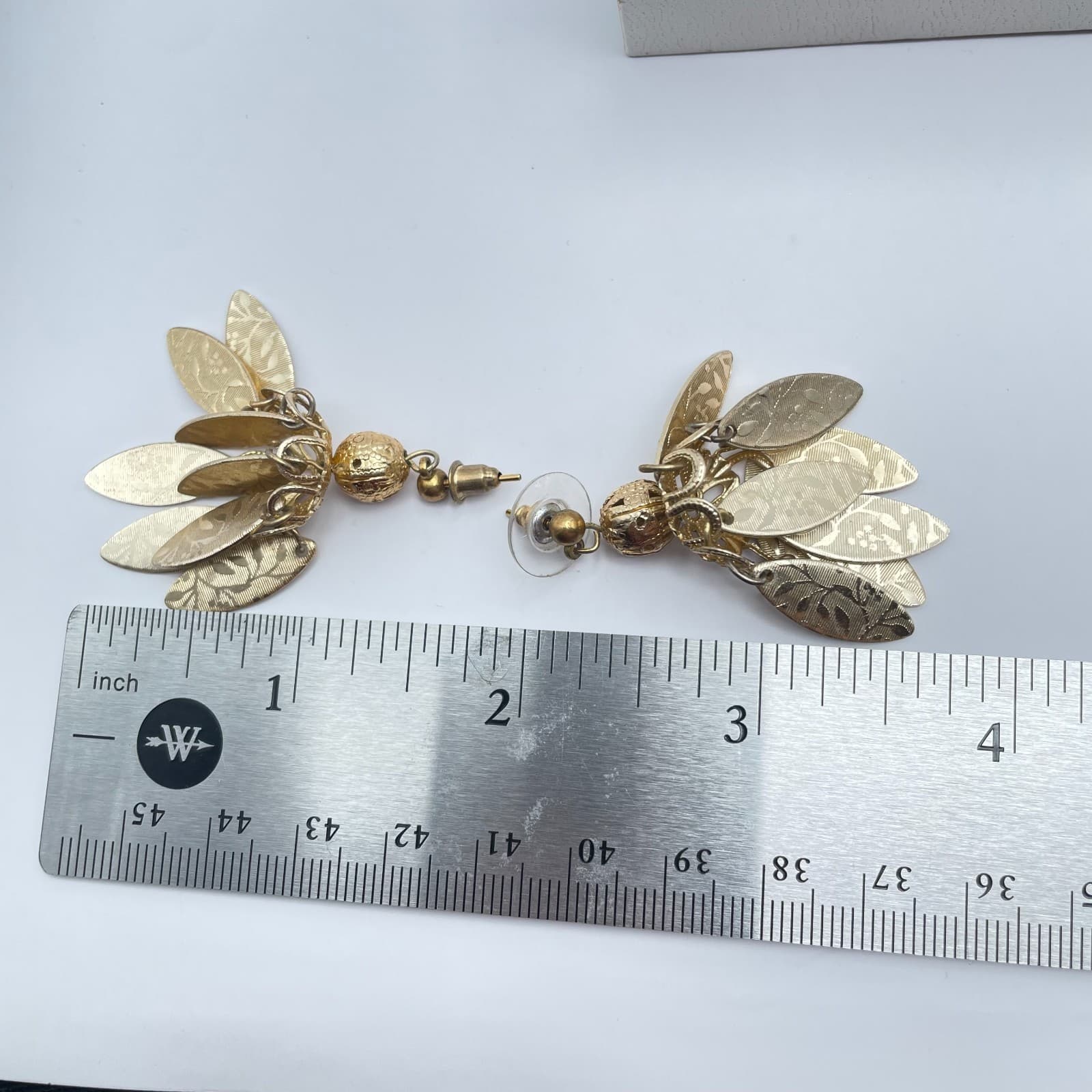 Vintage 90s Filigree Textured Leaf Dangle Stud Earrings Gold Tone Jewelry - Thumbnail 10