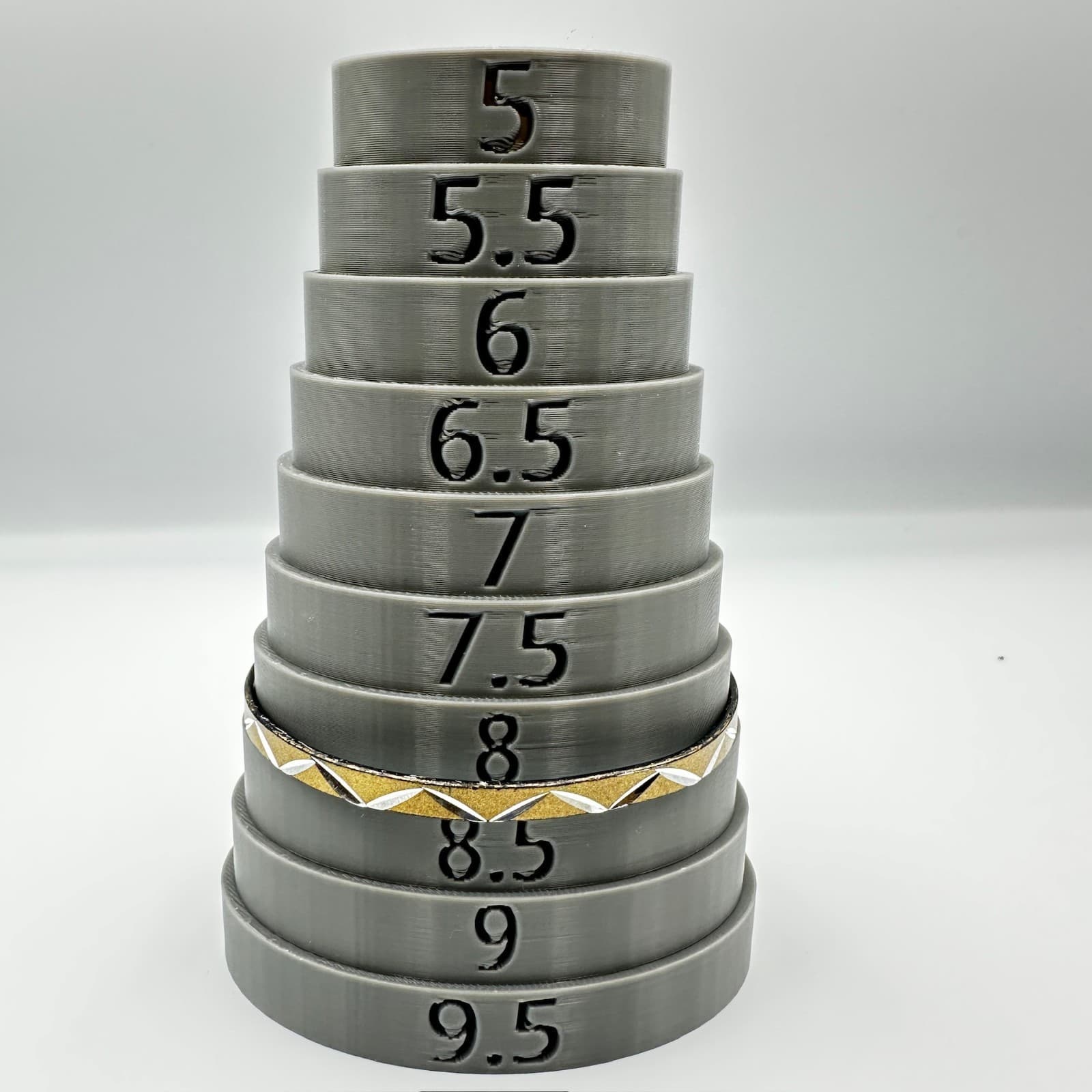 Vintage Gold-Tone Etched Bangle Bracelet – Geometric Triangle Design - Thumbnail 6