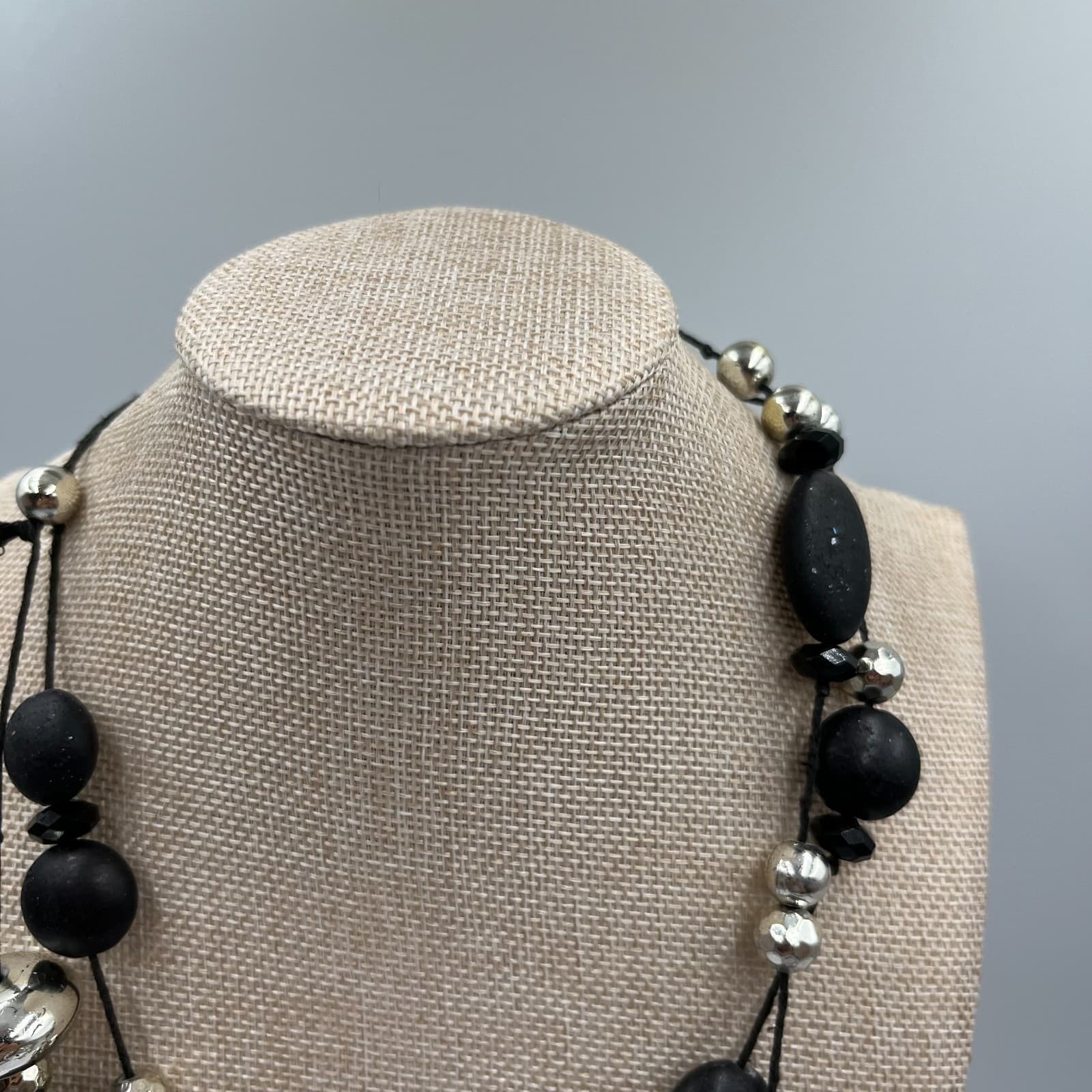 Vintage Black & Silver Tone Beaded Necklace Long Opera Length Flapper Art Deco - Thumbnail 2