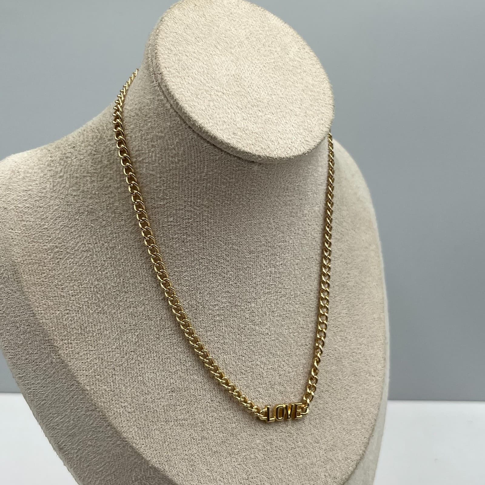 Vtg 90s Gold Tone Love Script Necklace Chunky Curb Chain Statement Jewelry Women - Thumbnail 4