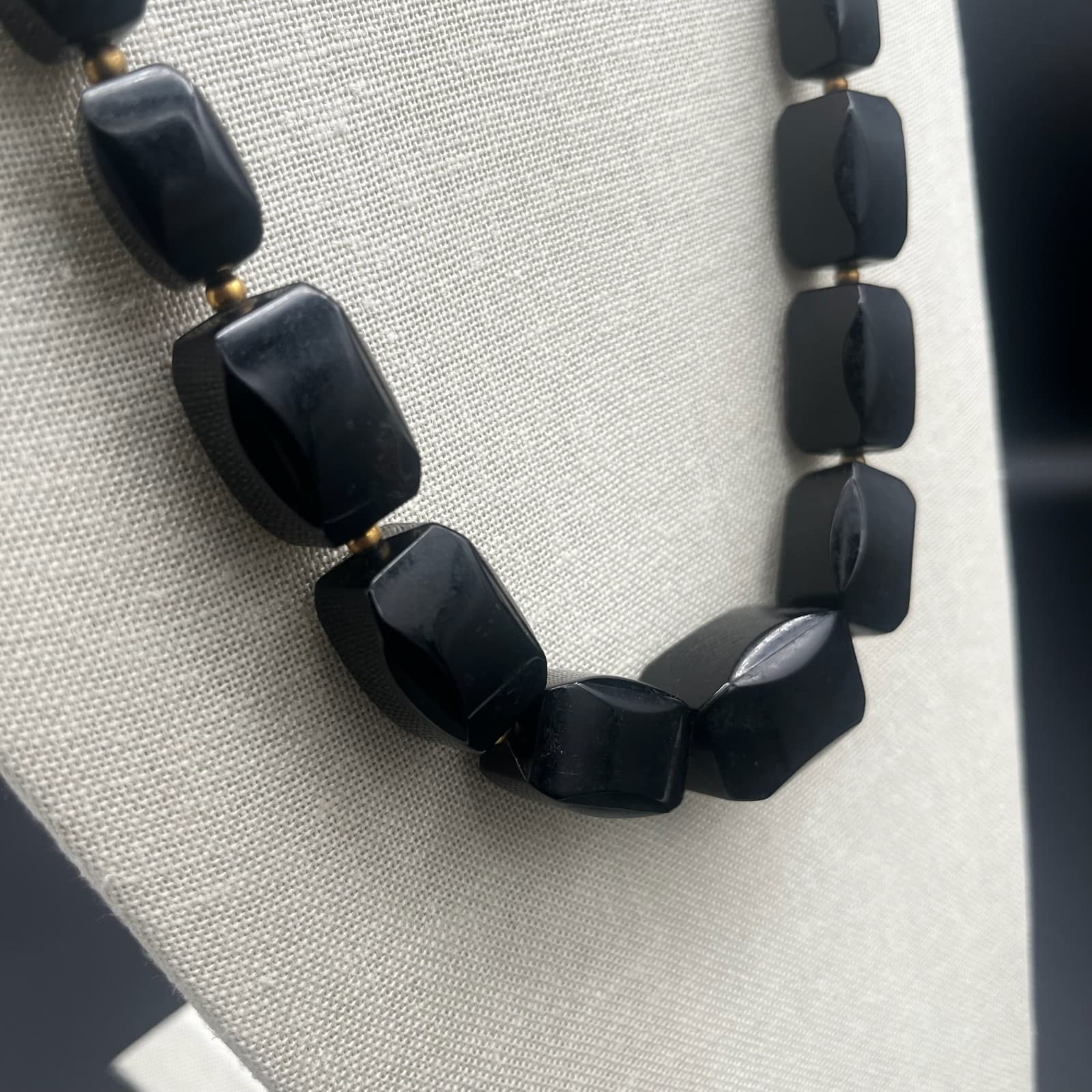 Vintage Black Lucite Chunky Beaded Necklace Gold Tone Accents - Thumbnail 2