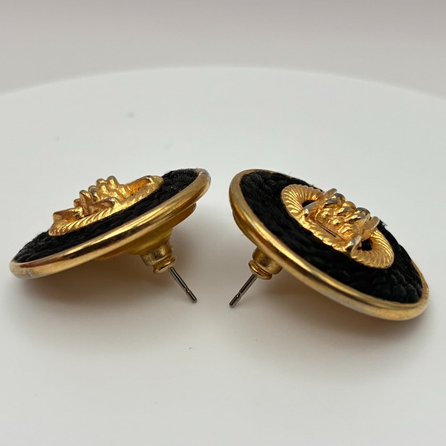 Vintage 80s Black Rope Gold Tone Round Button Stud Earrings Nautical Jewelry - Thumbnail 6