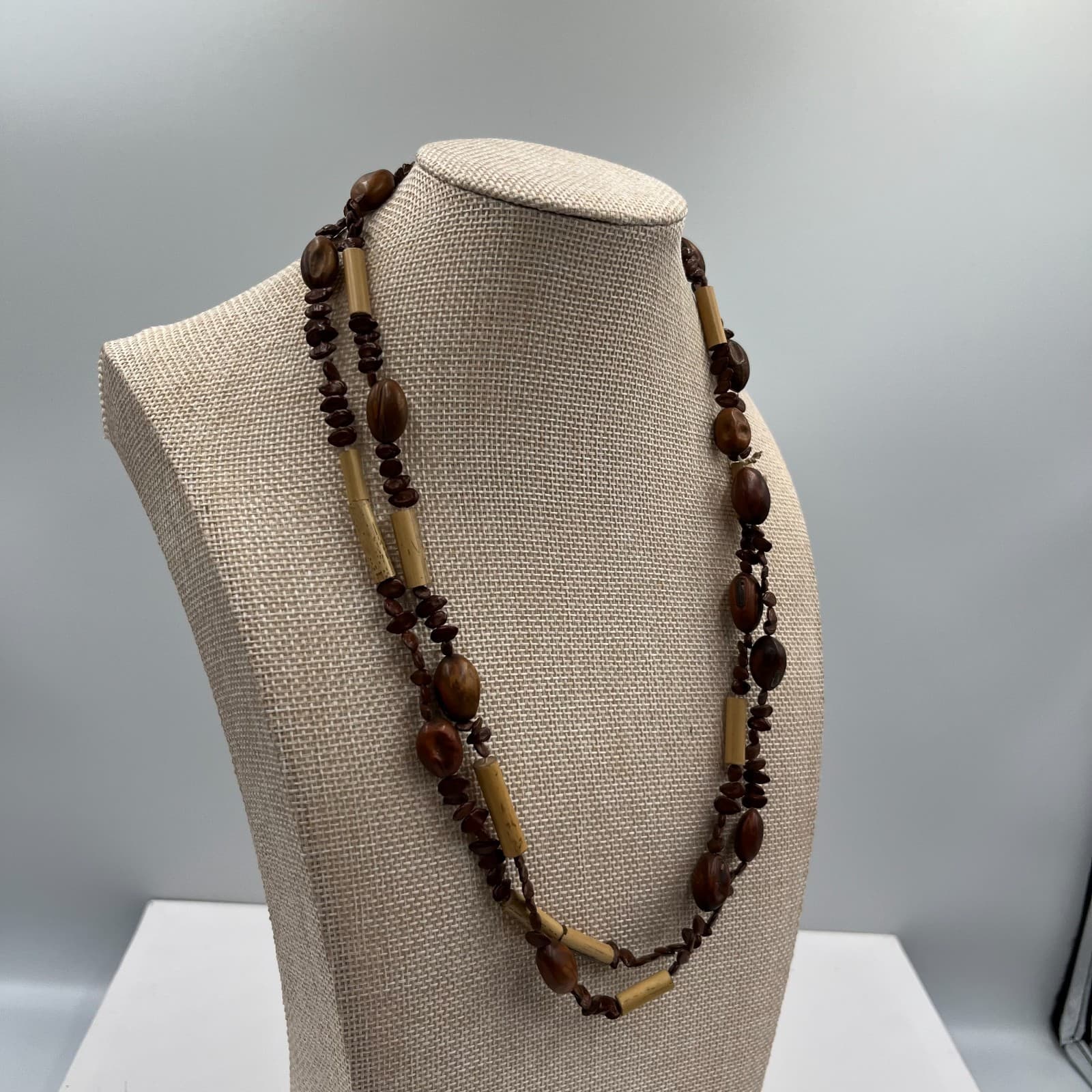 Vtg Job's Tears Natural Seed Beaded Necklace Wood Accents Bohemian Ethnic Tribal - Thumbnail 4