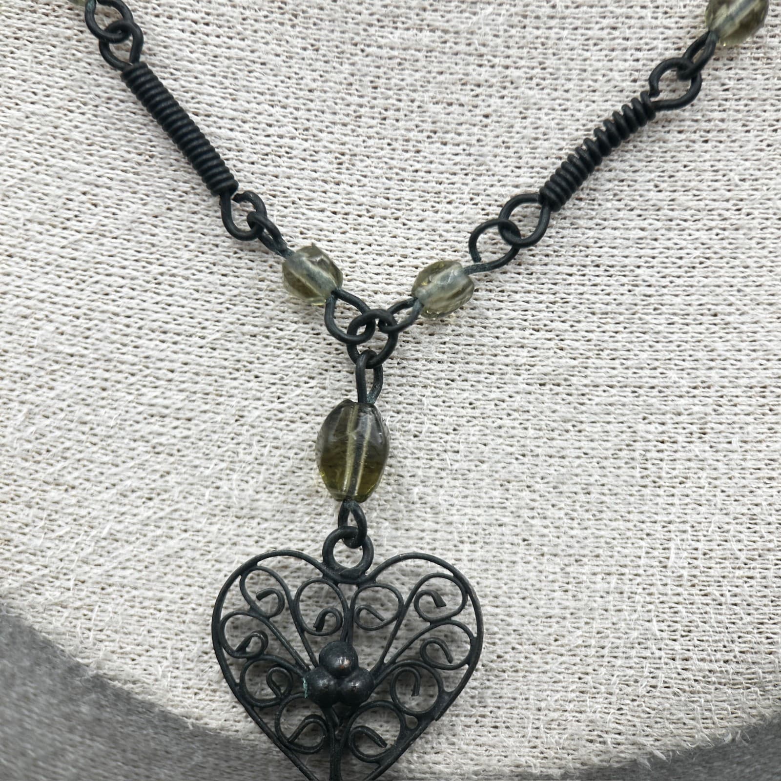 Vintage Black Filigree Heart Pendant Necklace Green Beads 17in - Thumbnail 4